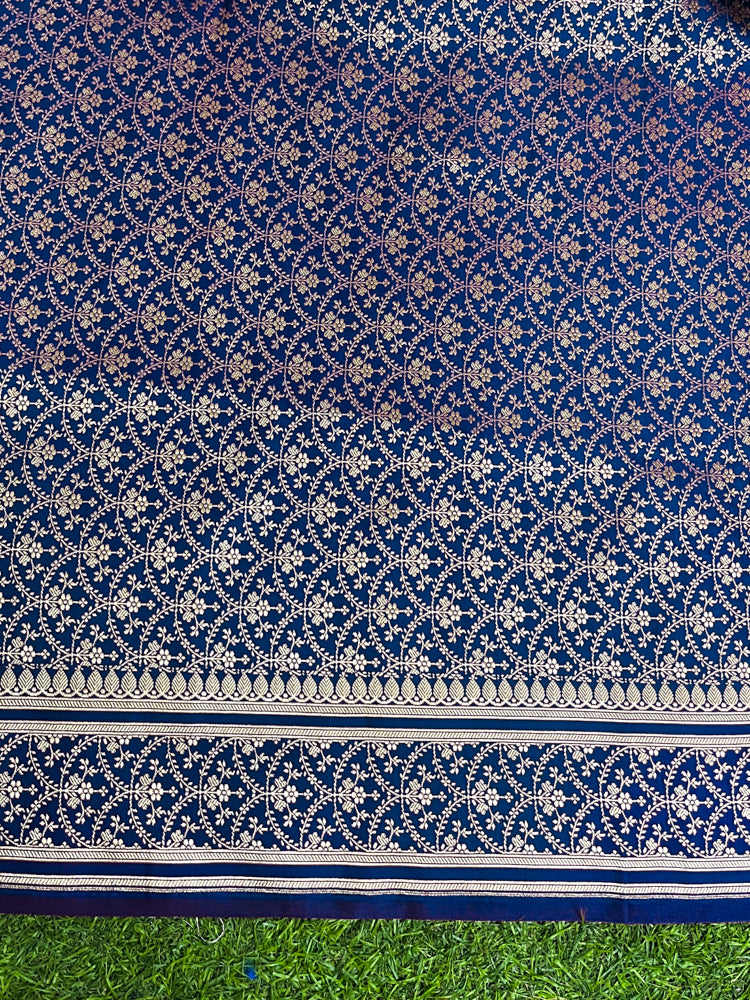 Banarasee Handwoven Plain Semi Katan Saree With Gold Zari Border-Blue