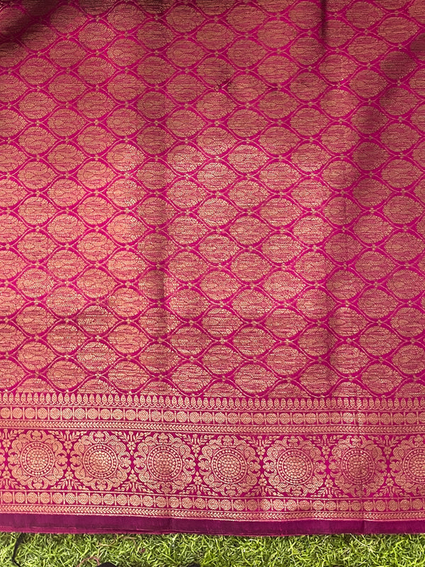 Banarasee Handloom Cotton Silk Plain Saree With Antique Zari Border-Magenta