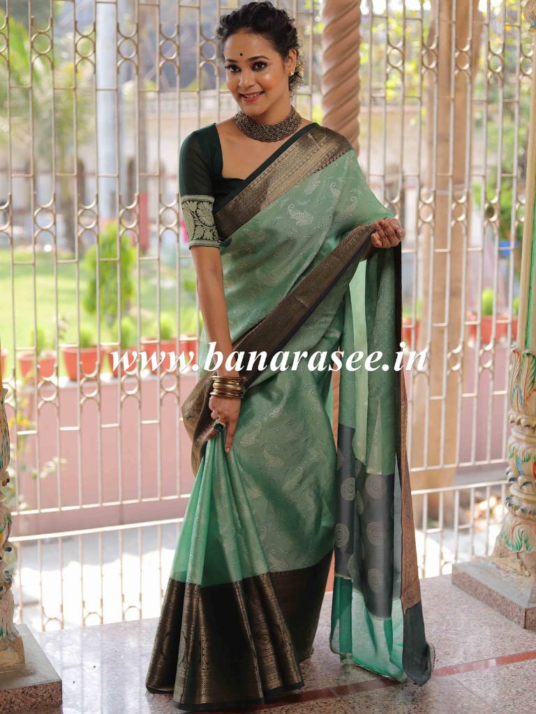 Banarasee Kora Muslin Saree With Jaal Design & Skirt Border-Green