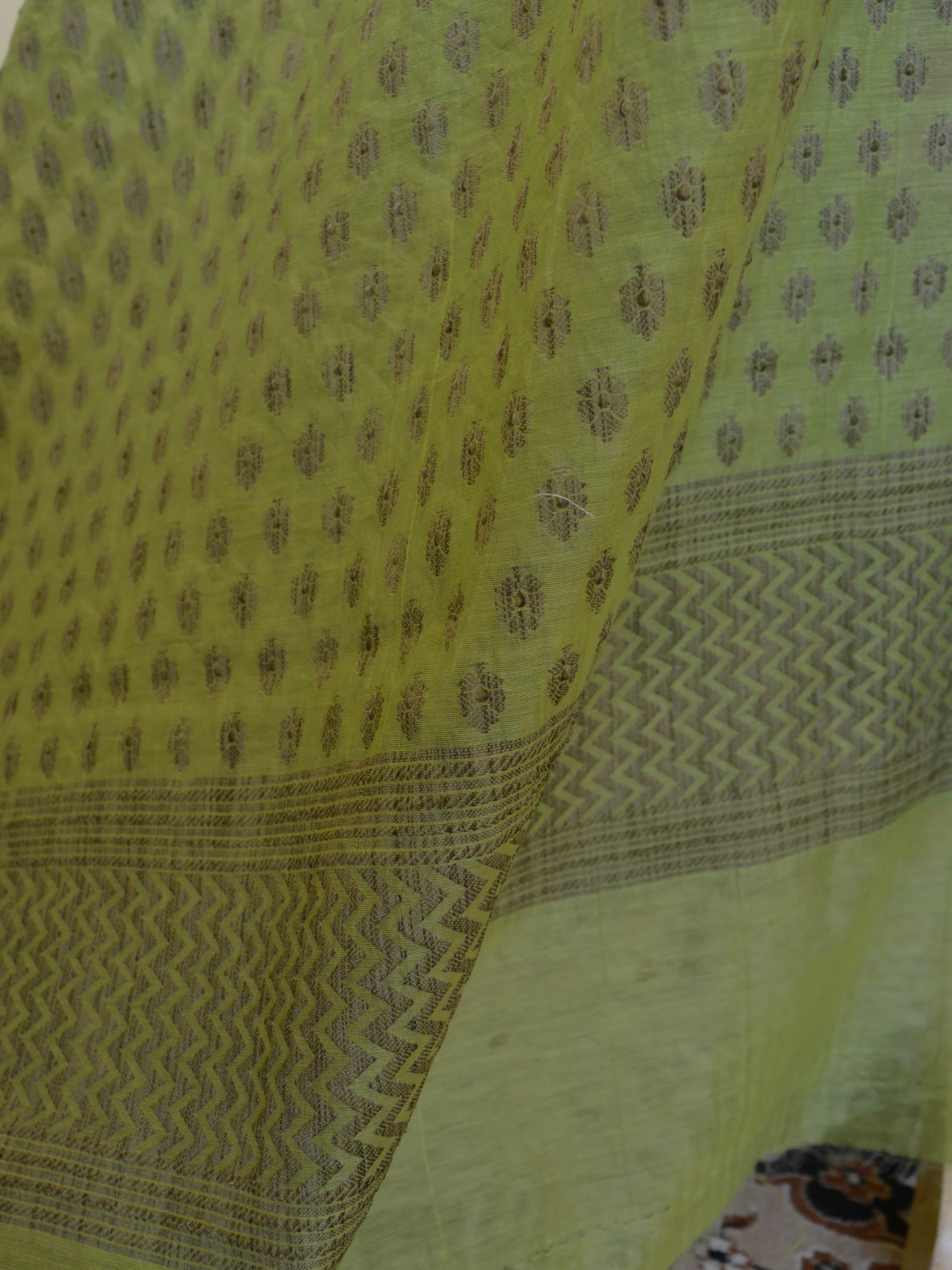 Banarasee Salwar Kameez Cotton Silk With Resham Buti Fabric & Green Dupatta-Pink