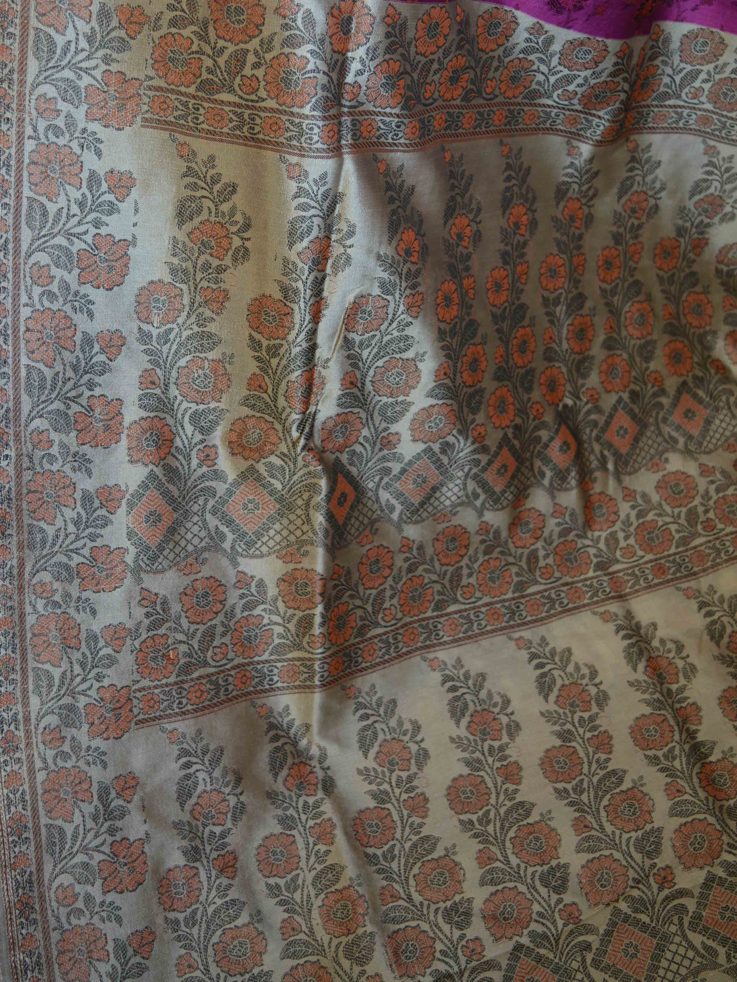 Banarasee Art Silk Saree With Floral Woven Design Contrast Beige Pallu-Magenta