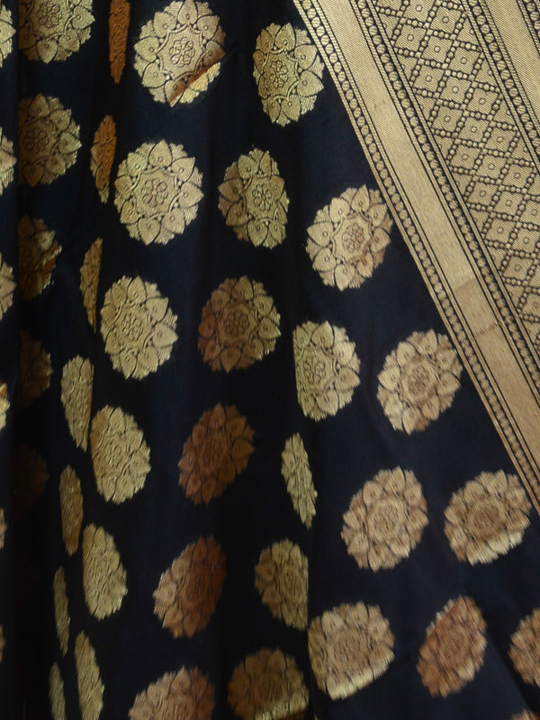 Banarasee Art Silk Dupatta Circle Buti Design-Black
