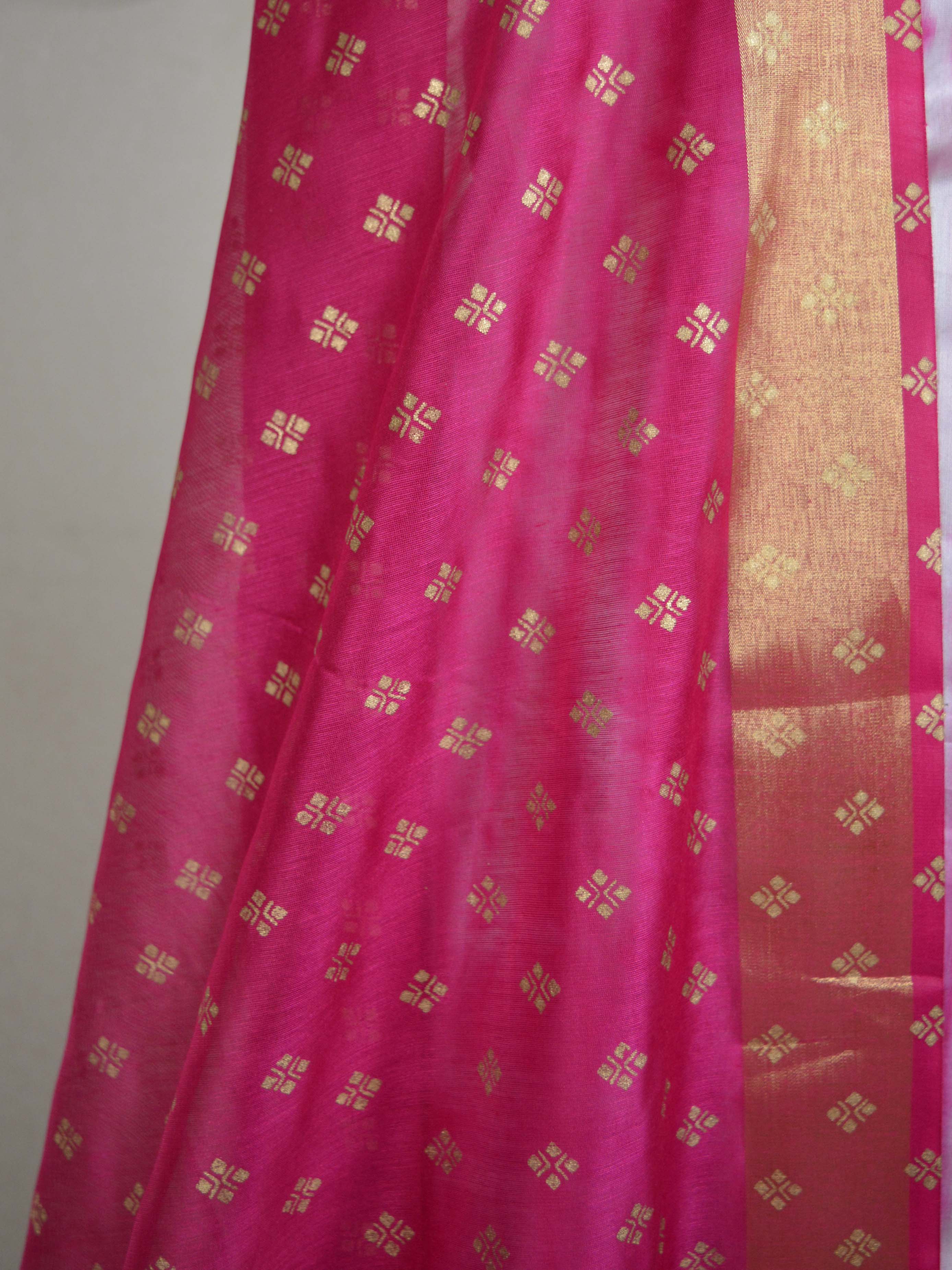 Banarasee Shibori Dyed Chanderi Salwar Kameez Fabric With Contrast Gold Print Dupatta-Off White