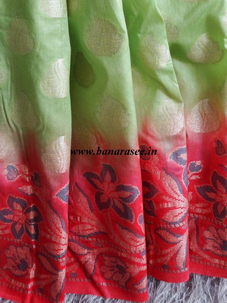 Banarasee Cotton Silk Saree With Zari Buti & Border-Green & Red