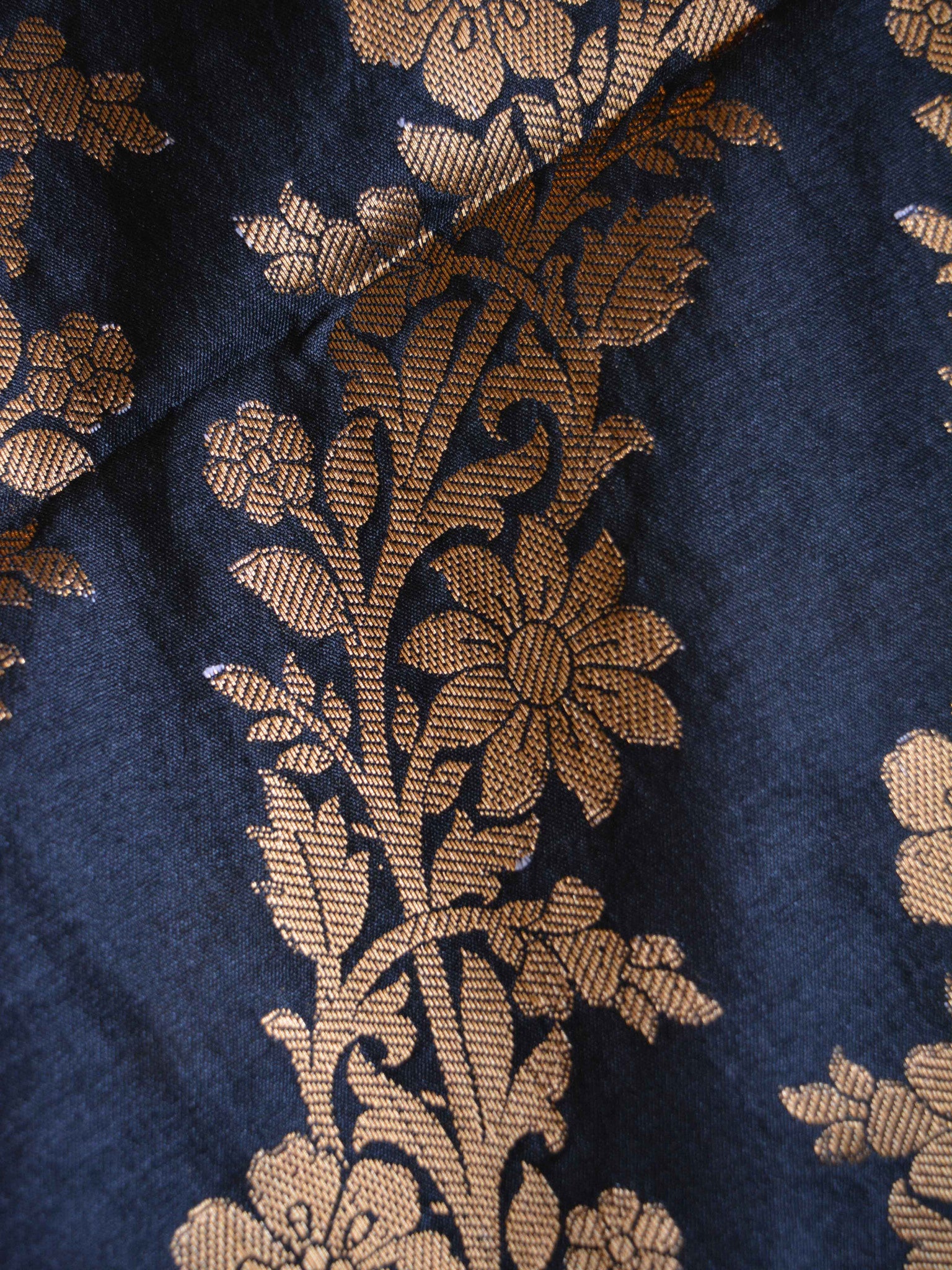 Banarasee Handloom Pure Silk Zari Woven Jaal Dupatta-Black