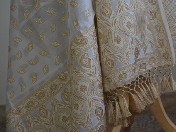 Banarasee/Banarasi Salwar Kameez Cotton Silk Resham Buti Woven Fabric-White