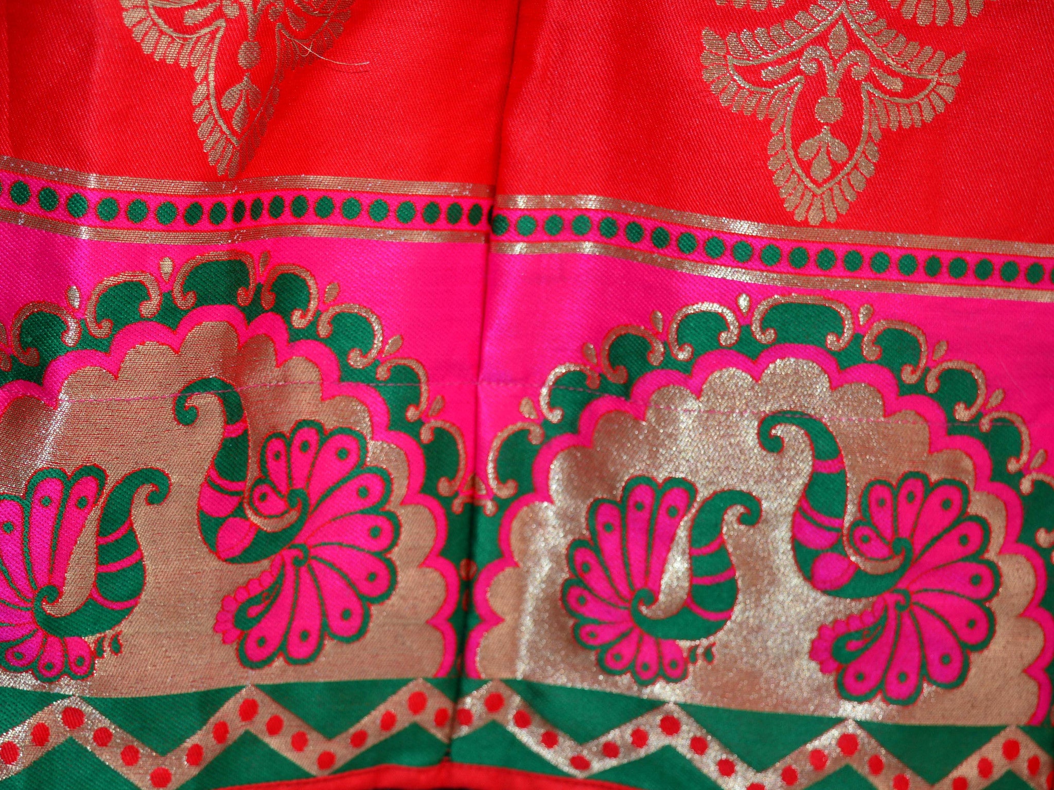 Banarasee/Banarasi Handwoven Art Silk Unstitched Lehenga Fabric-Red
