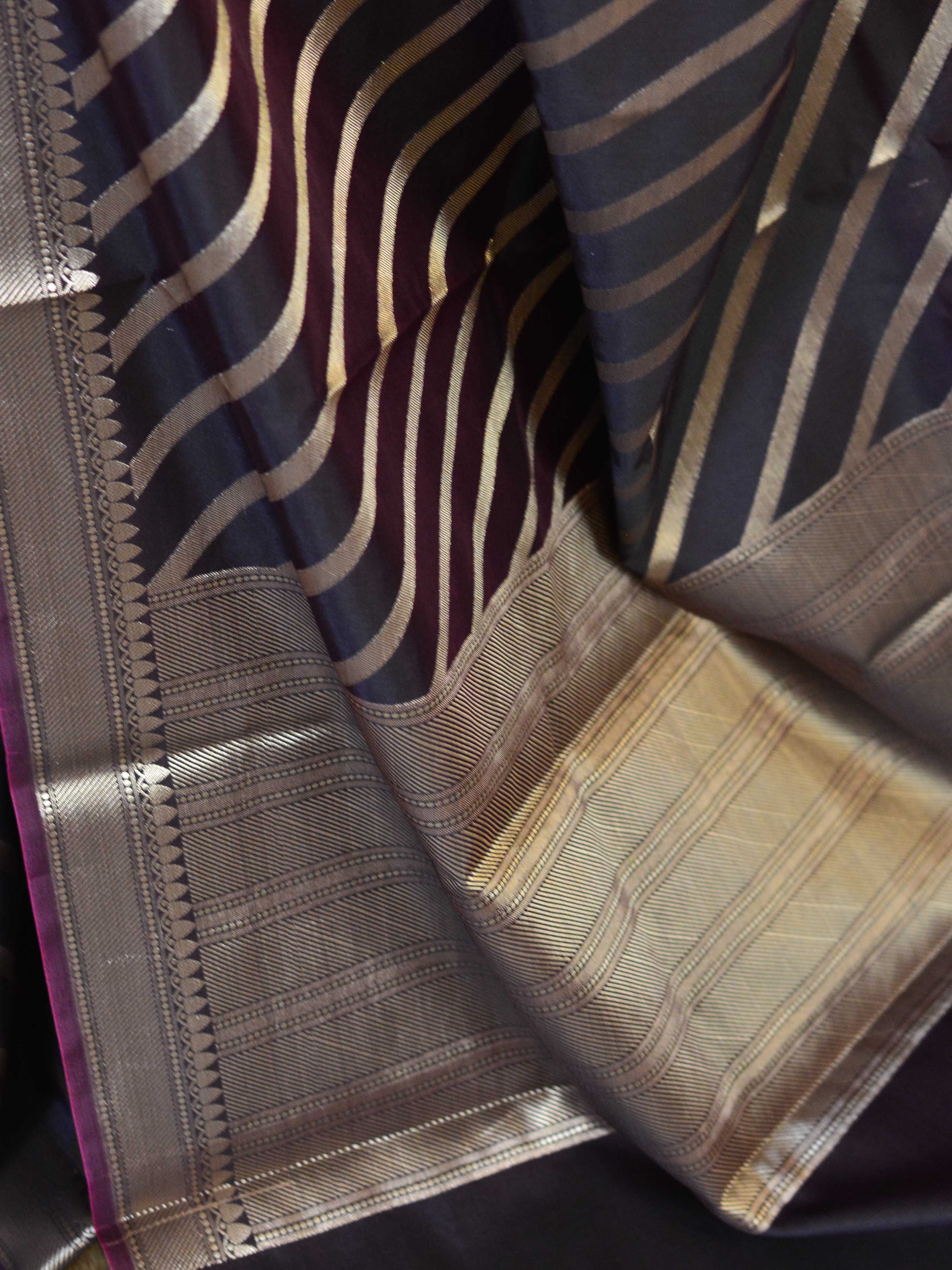 Banarasee Handwoven Semi Silk Saree With Stripes Design-Brown(Pink Tone)