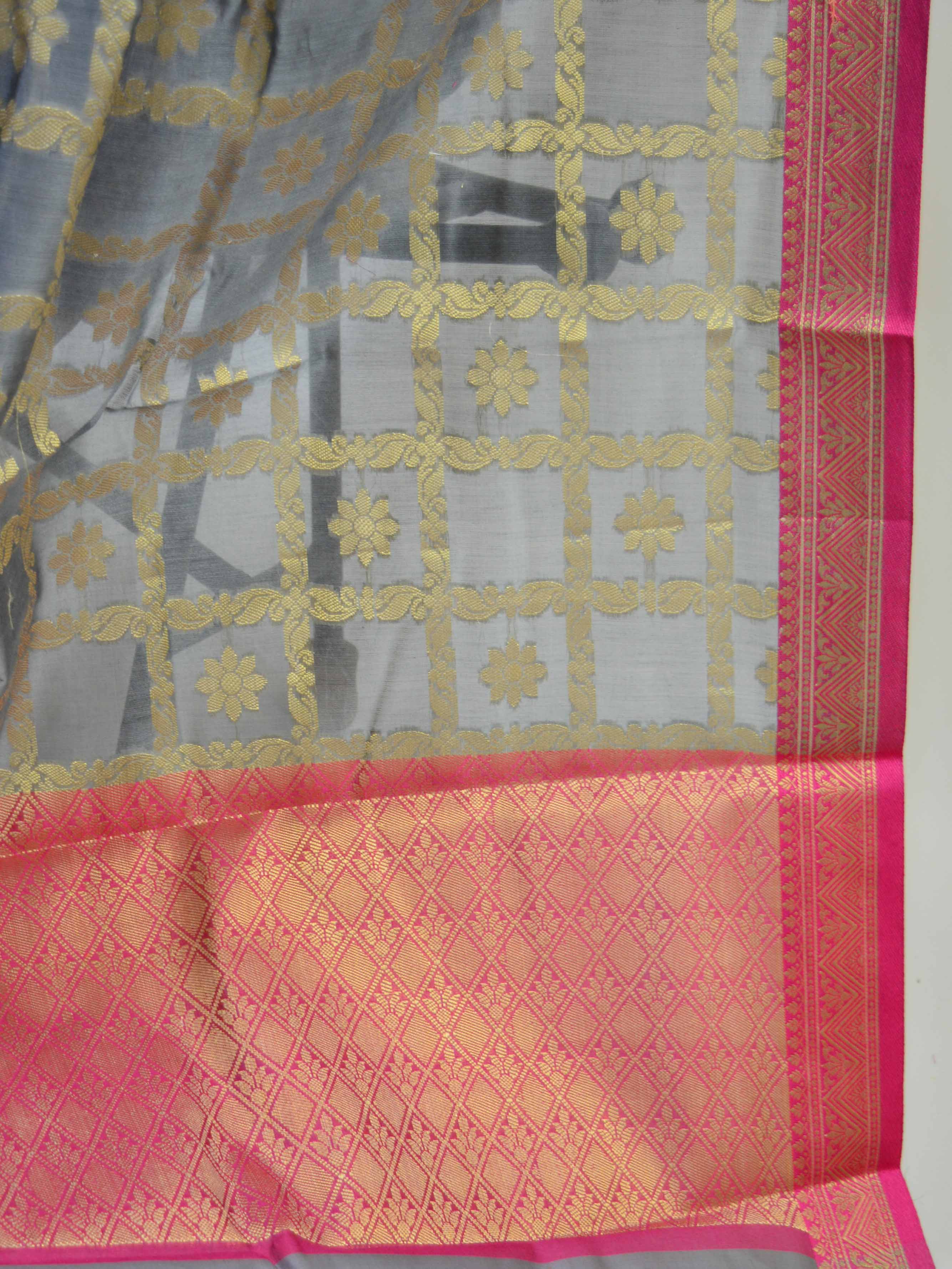 Banarasee Chanderi Cotton Saree With Pink Satin Border & Contrast Blouse-Grey