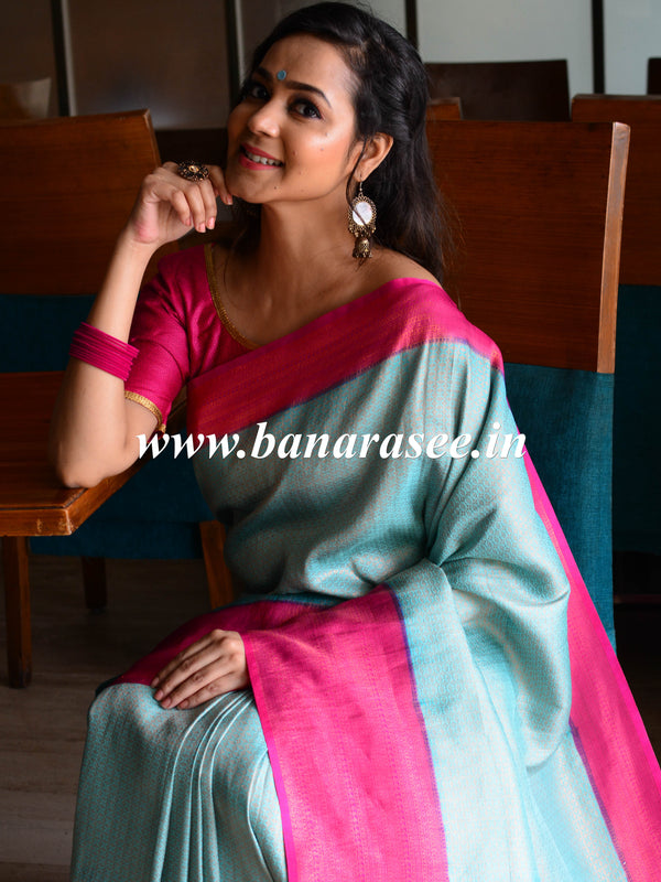 Banarasee Kubera Pattu Soft Silk Saree With Copper Zari Work-Green & Pink