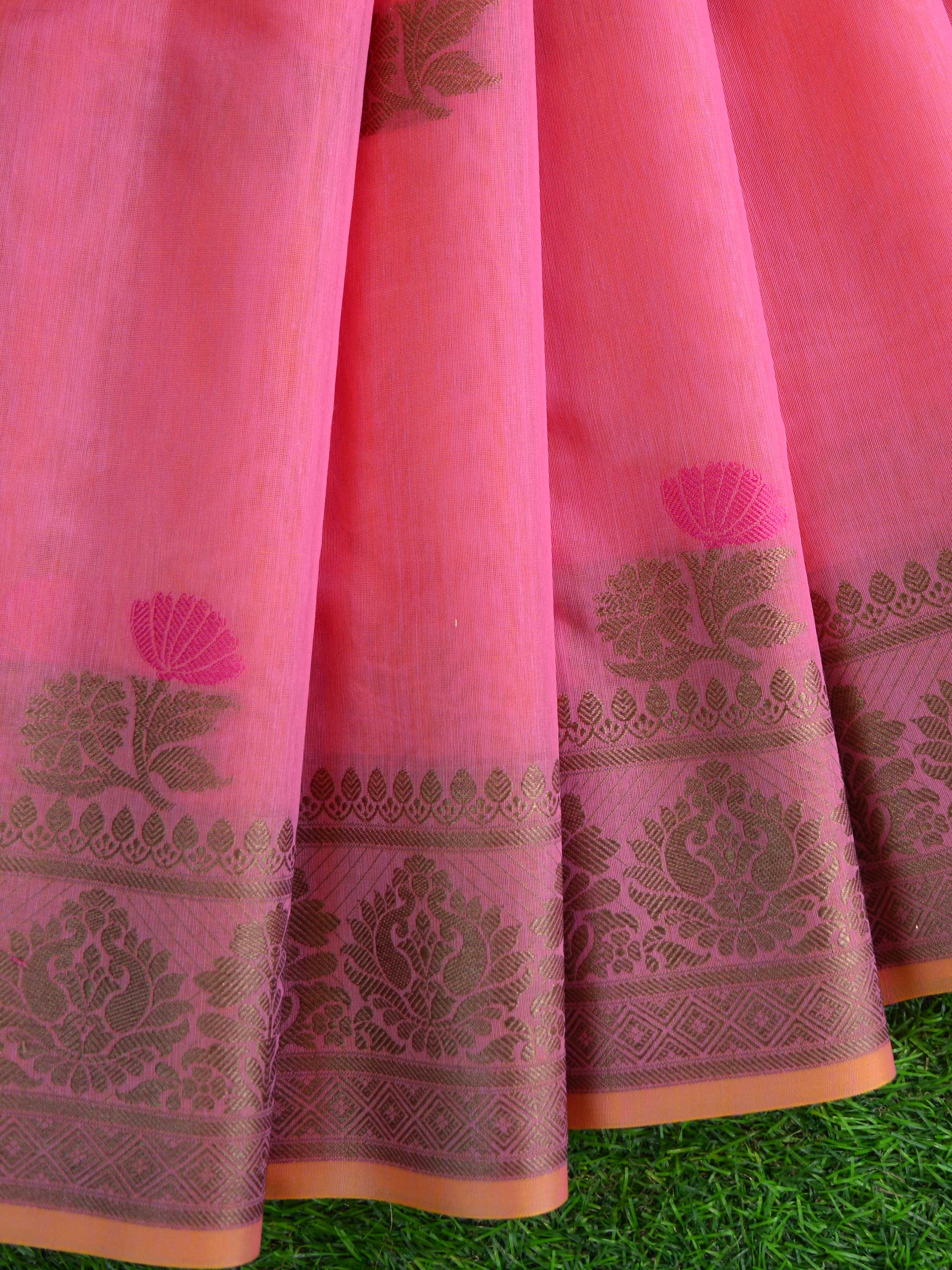 Banarasee Chanderi Cotton Saree With Resham Buti & Border-Pink