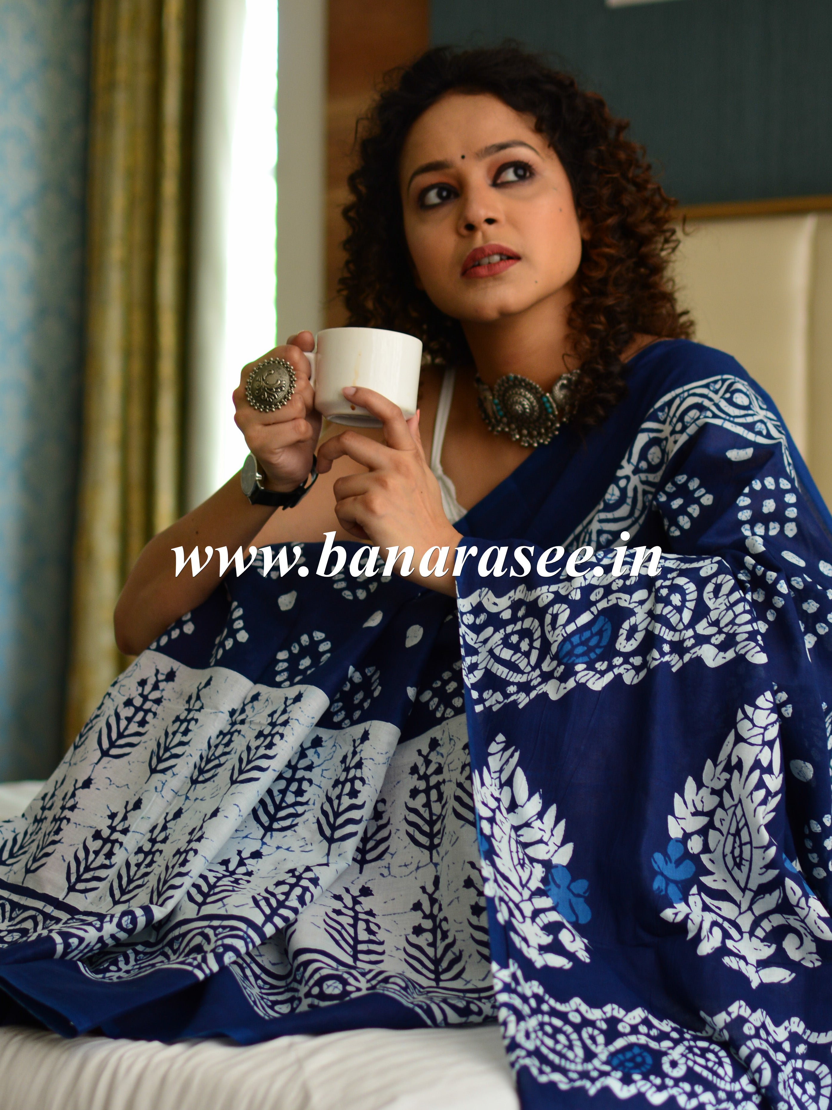 Handloom Mul Cotton Ajrakh Print Saree-Blue