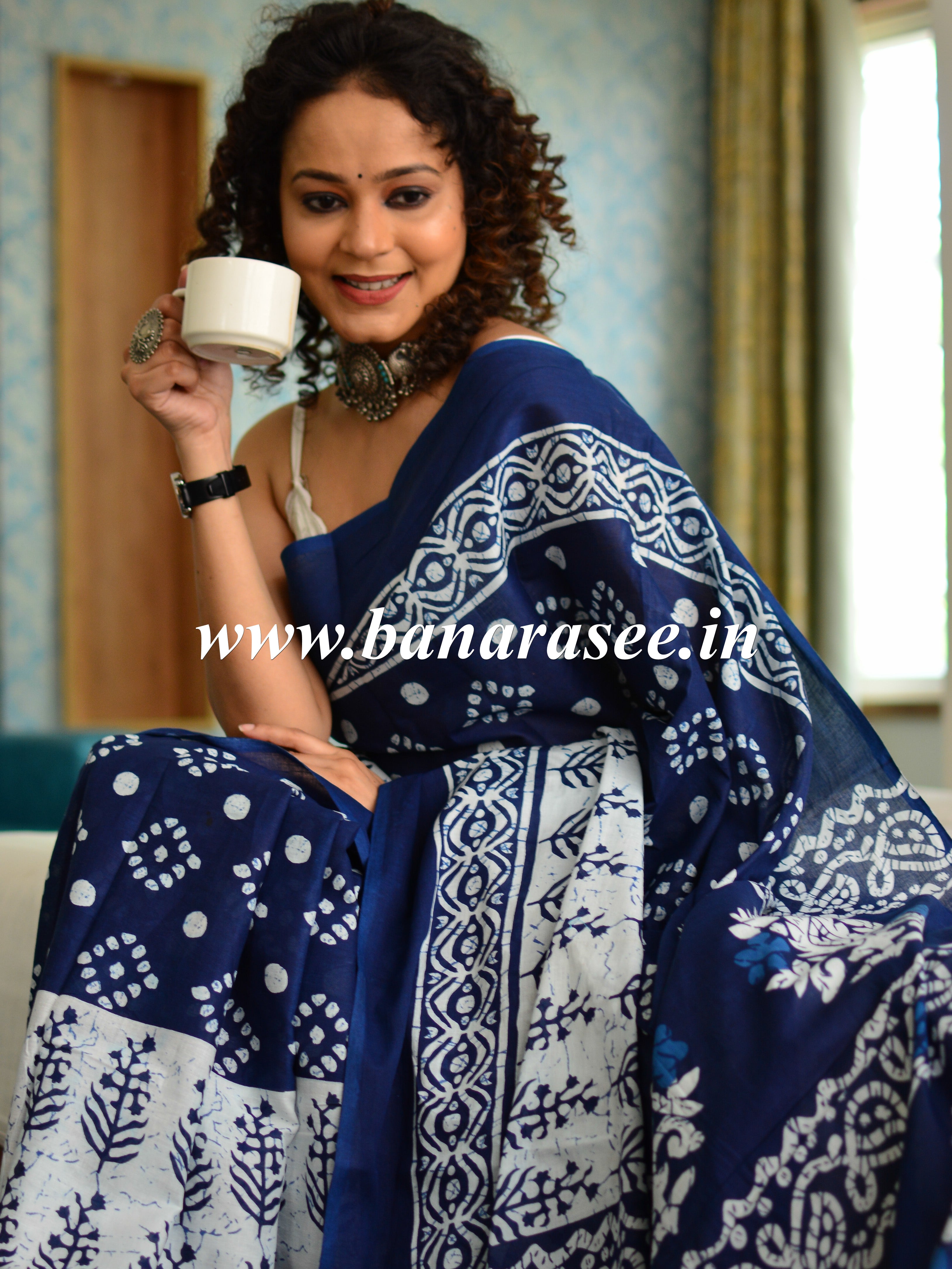 Handloom Mul Cotton Ajrakh Print Saree-Blue