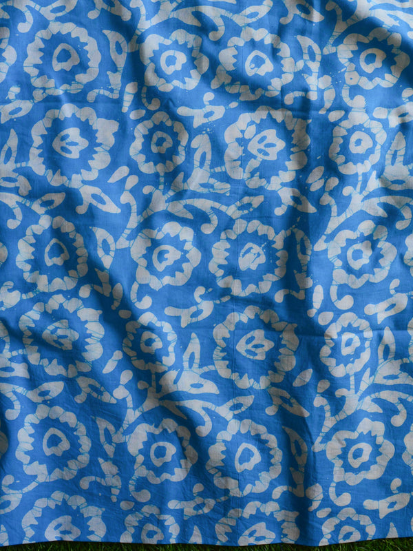 Handloom Mul Cotton Batik Pattern Suit Set-Red & Blue