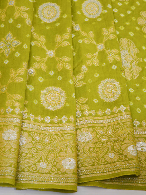 Banarasee Handloom Cotton Silk Bandhini Dyed Sona Rupa Zari Saree-Green