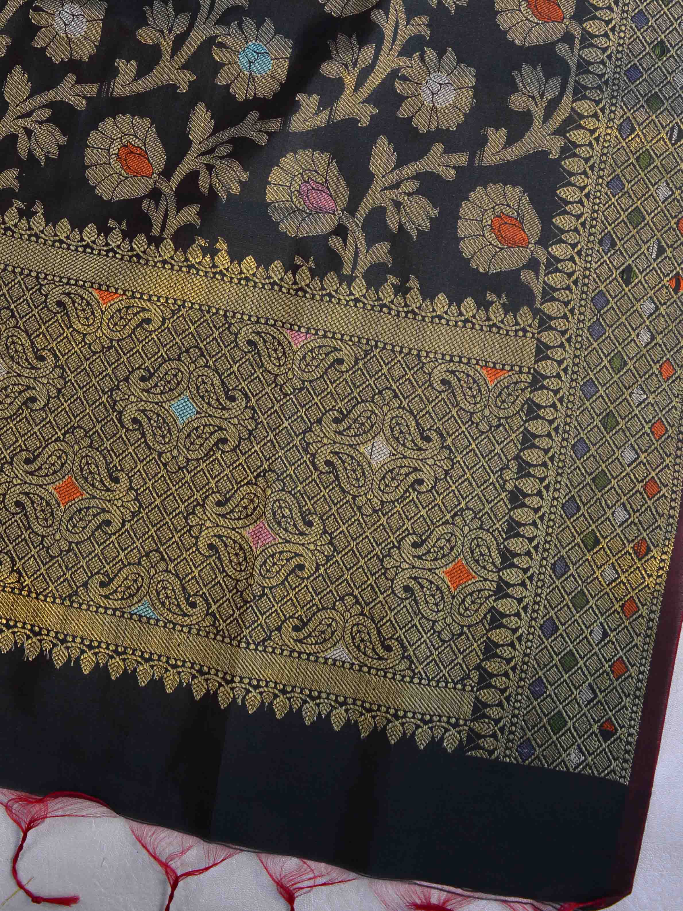 Banarasee Art Silk Jaal Design Dupatta-Black