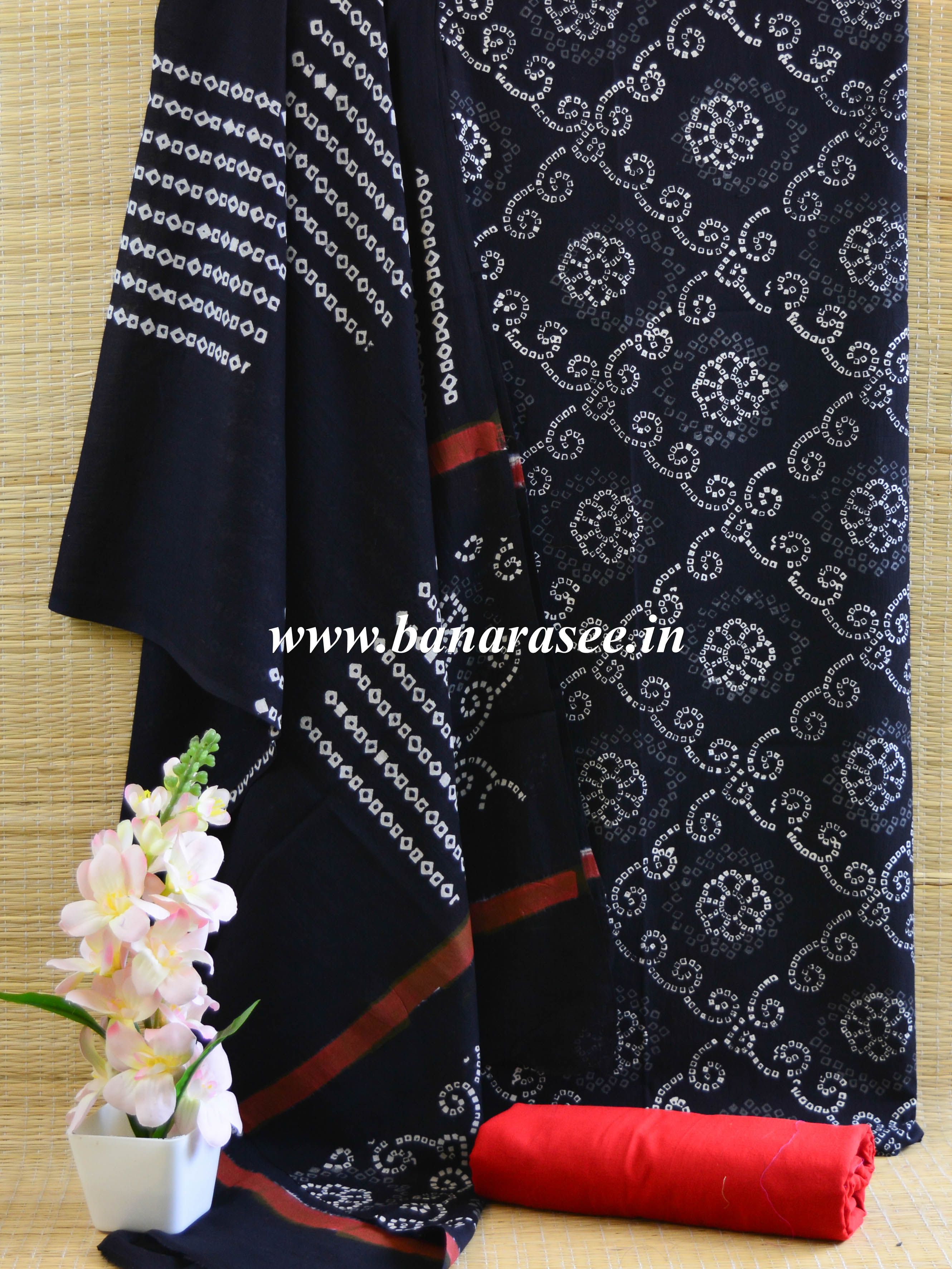 Handloom Mul Cotton Handblock Printed Suit Set-Black