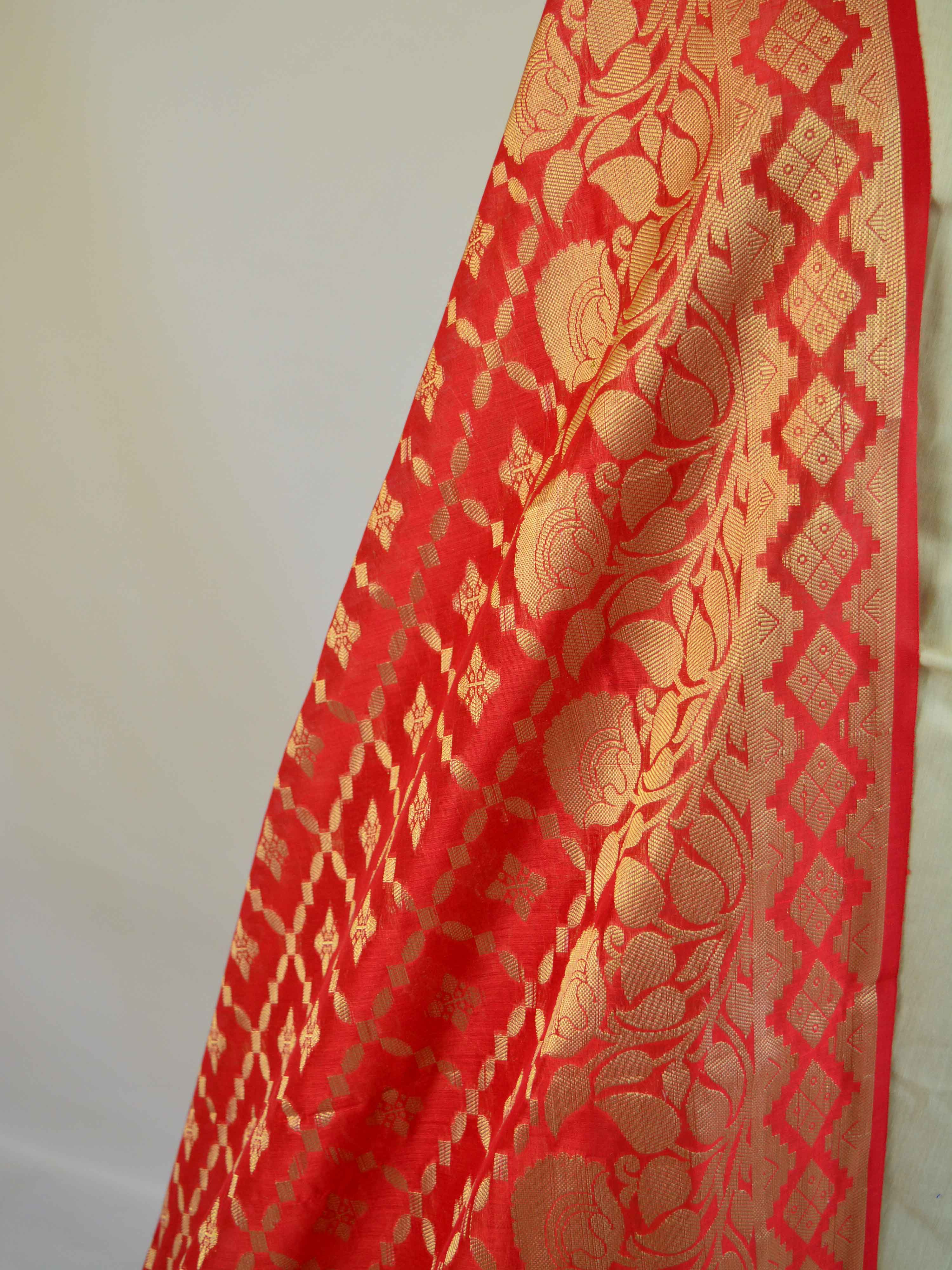 Banarasee Chanderi Cotton Dupatta With Floral Border Design-Red