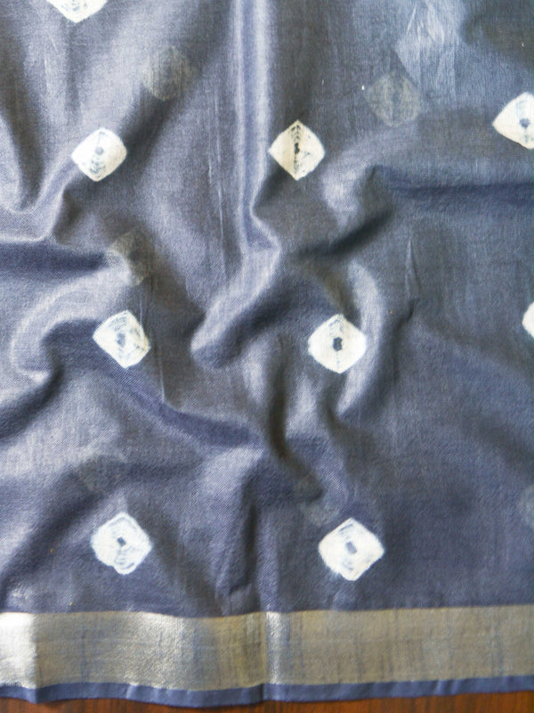 Bhagalpur Handloom Pure Linen Cotton Hand-Dyed Shibori Pattern Saree-Grey & Peach