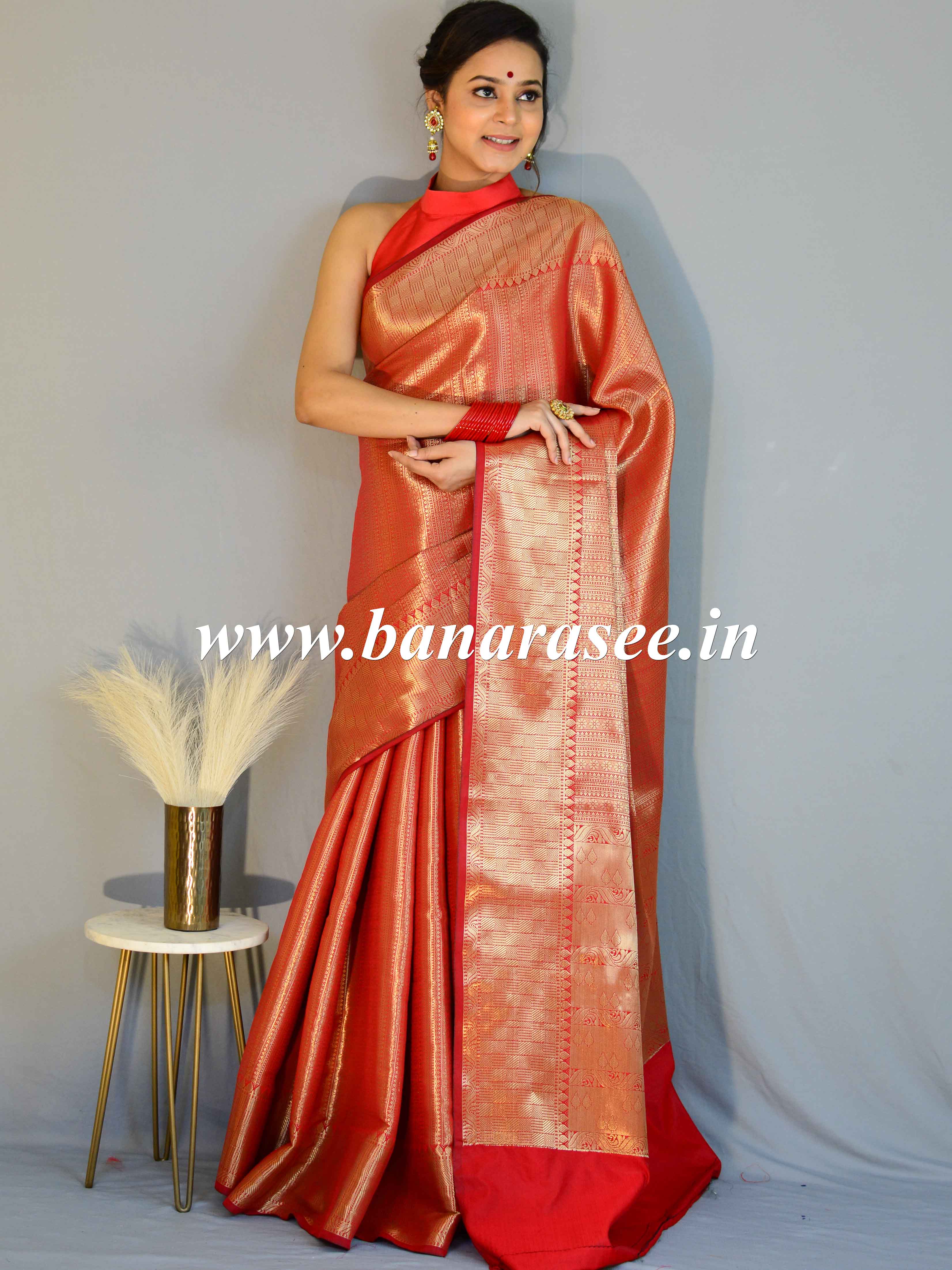 Kanjivaram Art Silk Saree With Antique Zari Jaal Design-Red