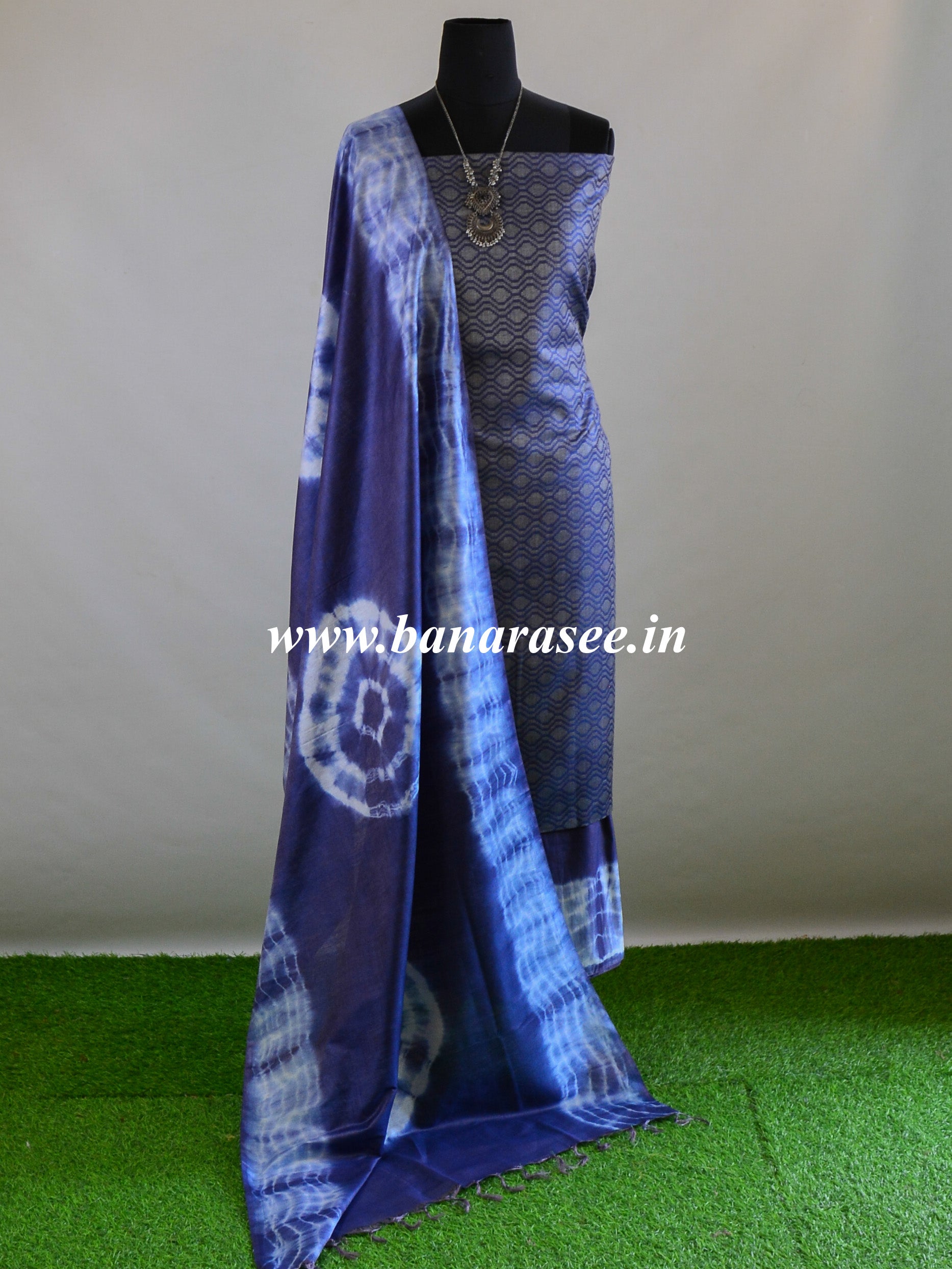 Handloom Silk Cotton Ghichha Woven Shibori Dupatta Suit Set-Blue