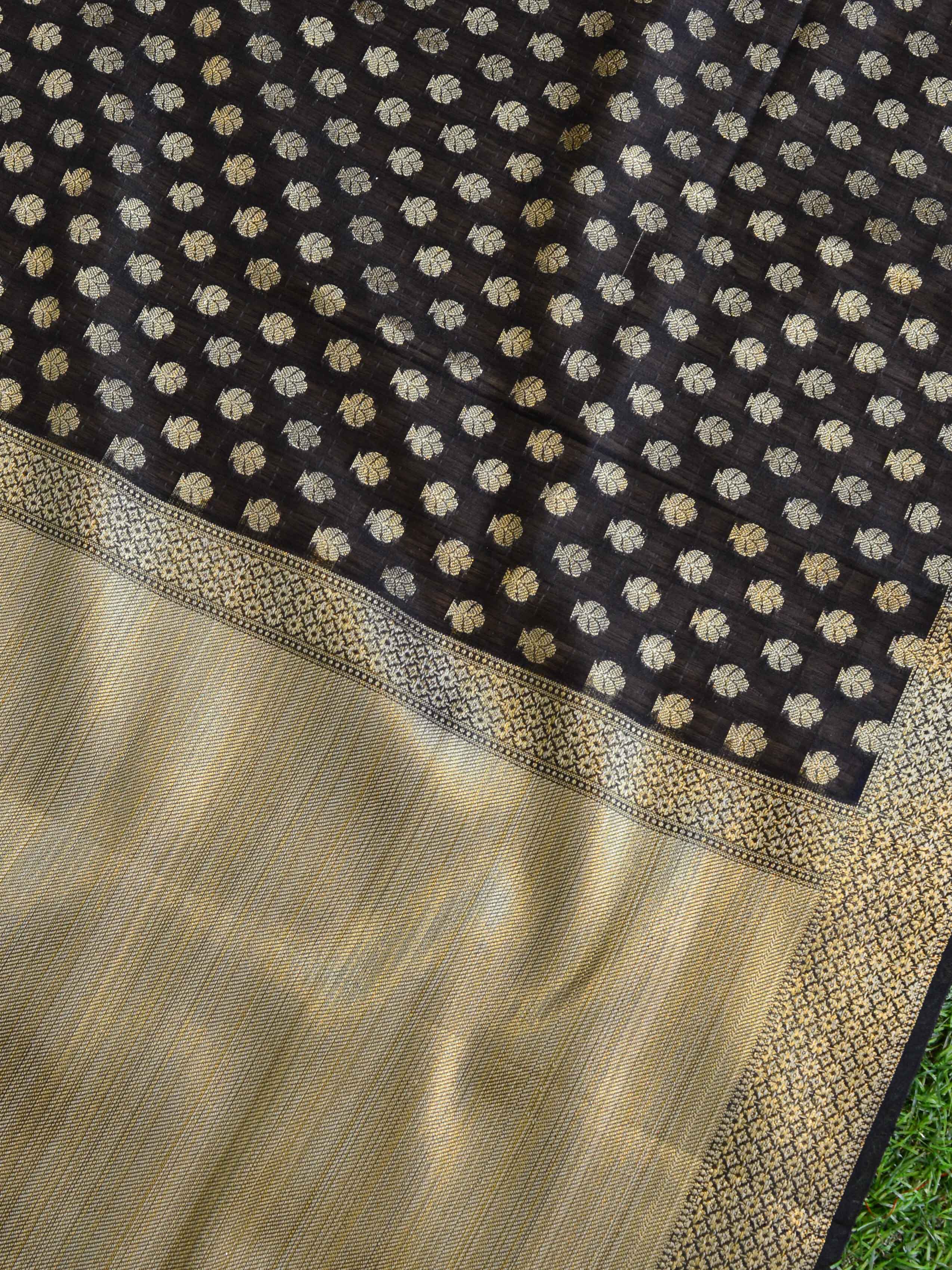 Banarasee Cotton Silk  Saree With Zari Buti & Border-Black