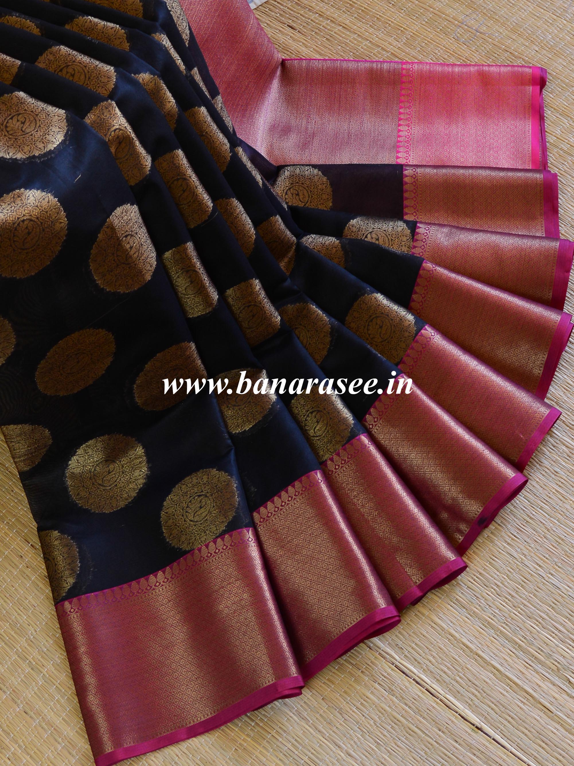 Banarasee Cotton Silk Mix Saree With Antique Zari Buta Design-Black