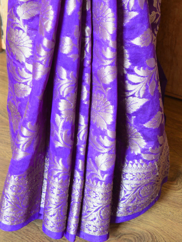Banarasee Handwoven Semi-Chiffon Saree With Zari Floral Jaal Design-Purple