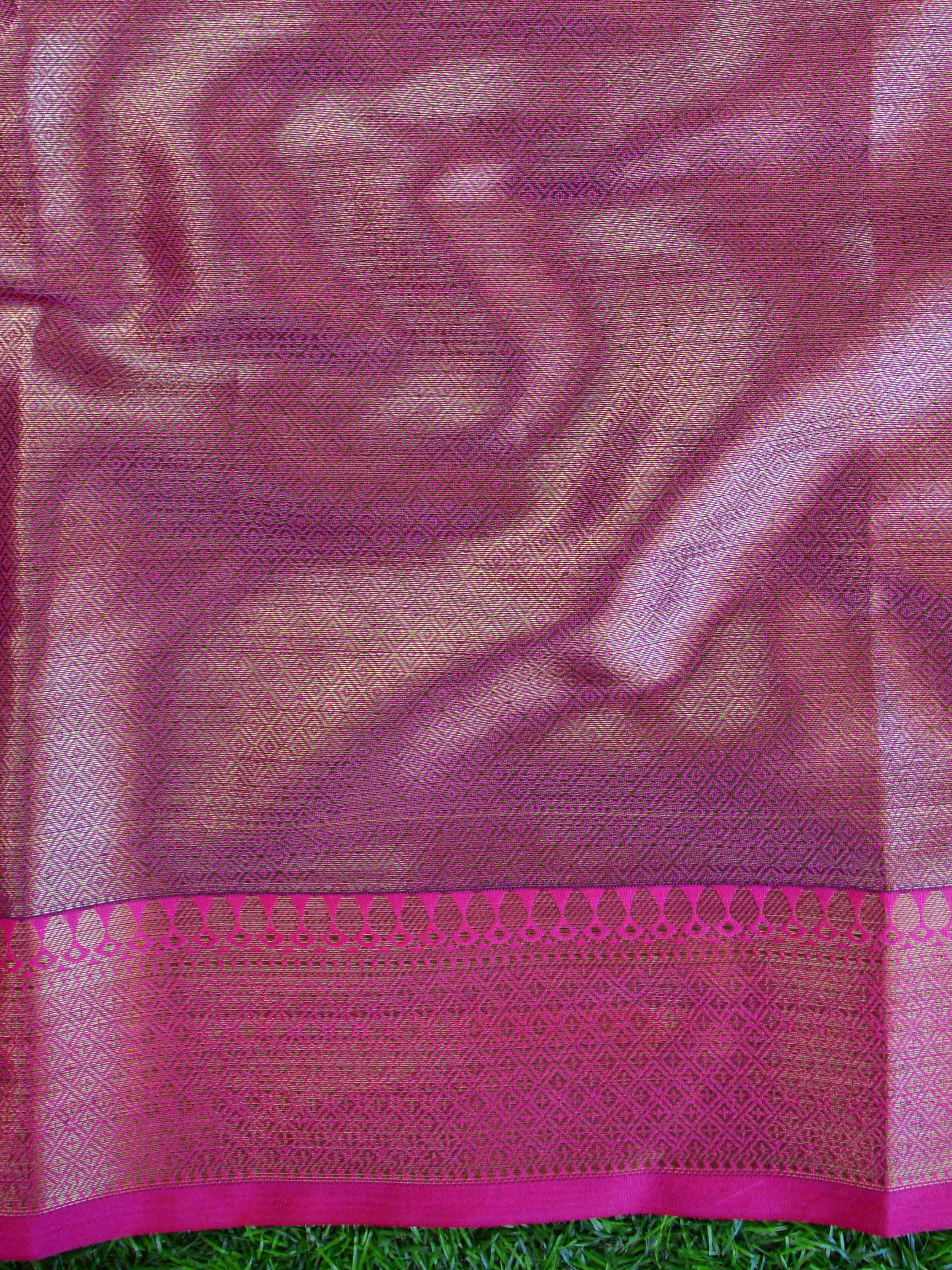 Banarasee Cotton Silk Mix Saree With Antique Zari Buta Design-Black