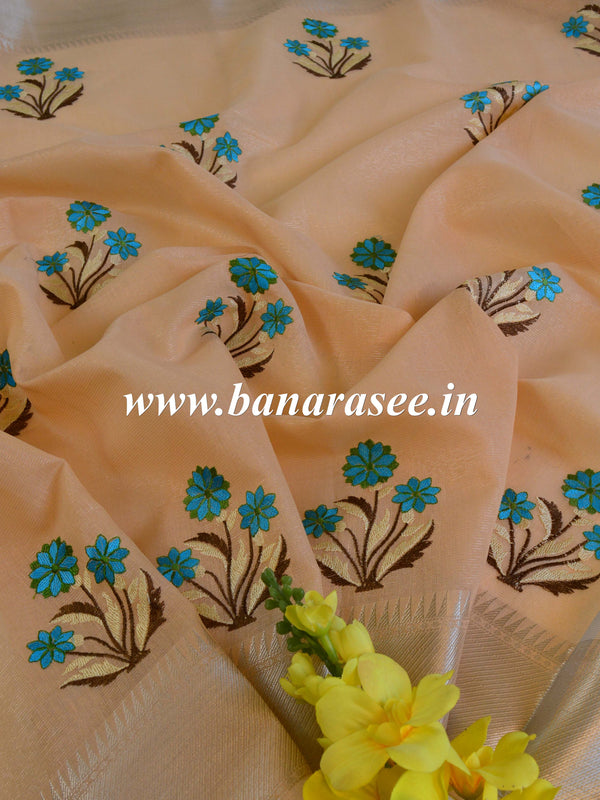 Banarasee Linen Cotton Saree With Embroidered Buta & Silver Zari Border-Peach