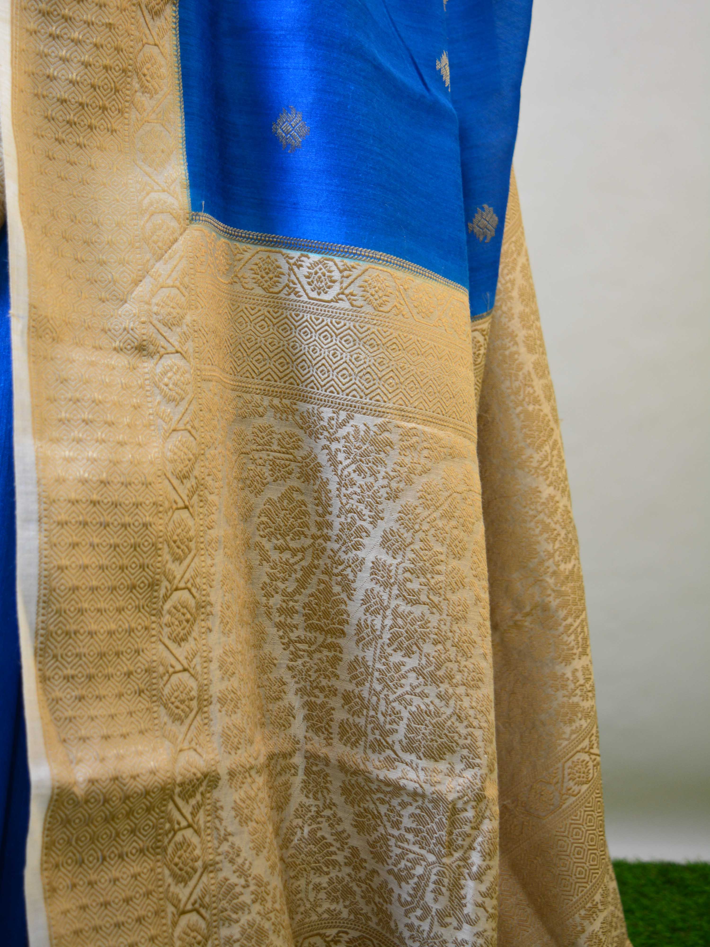 Banarasee Handwoven Pure Muga Silk Sari With Floral Border & Pallu-Blue