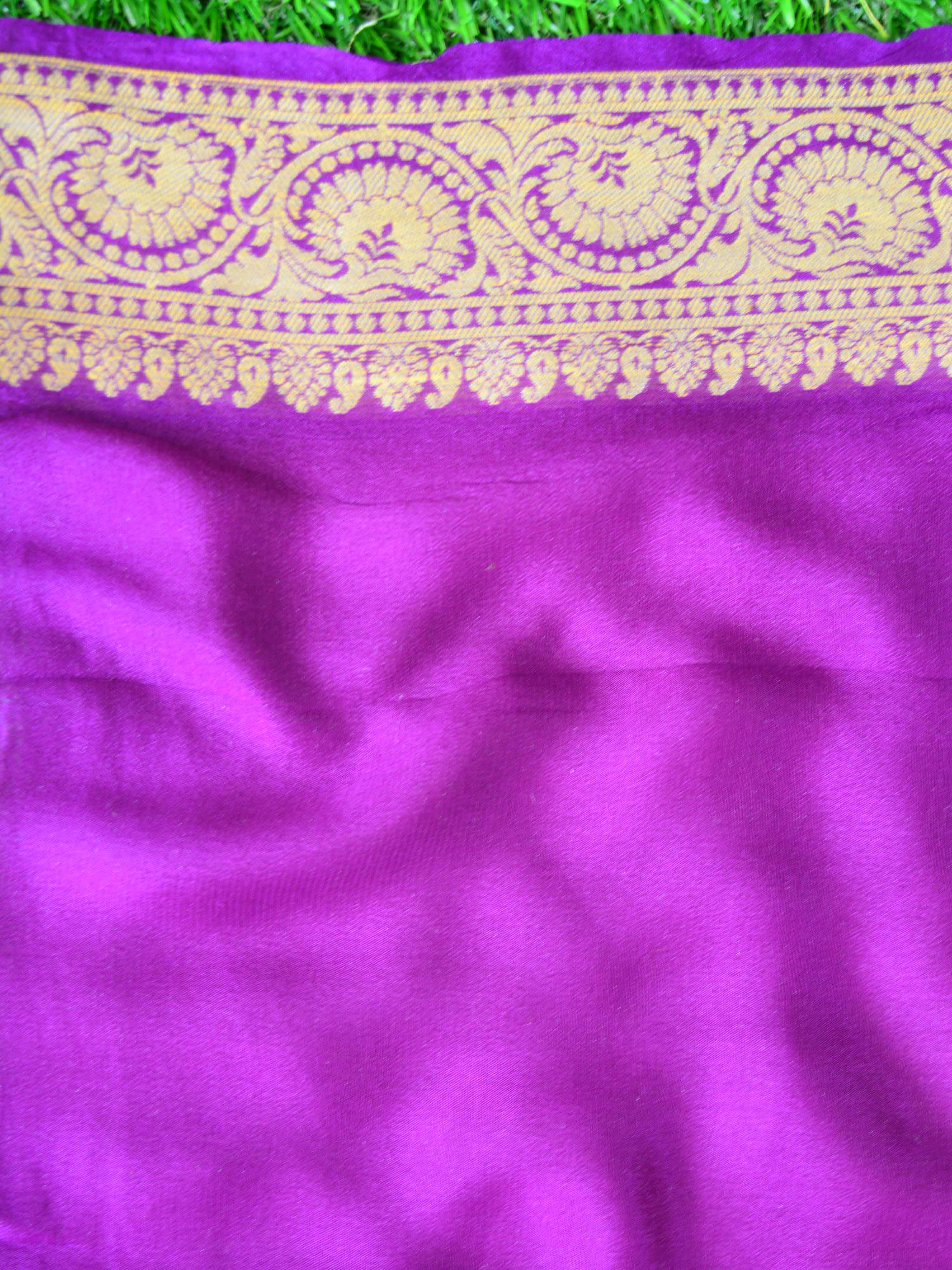 Banarasee Chiffon Zari Jaal Saree-Pink & Violet
