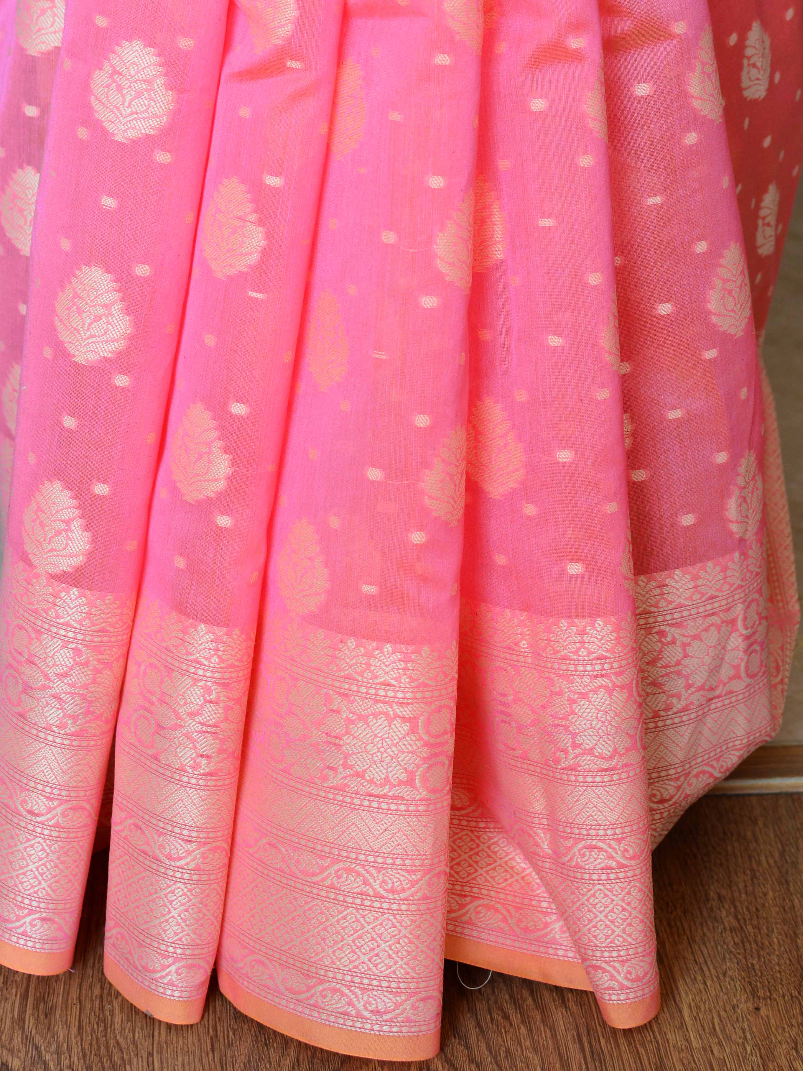 Banarasee Cotton Silk Saree With Resham Buti & Border-Pink