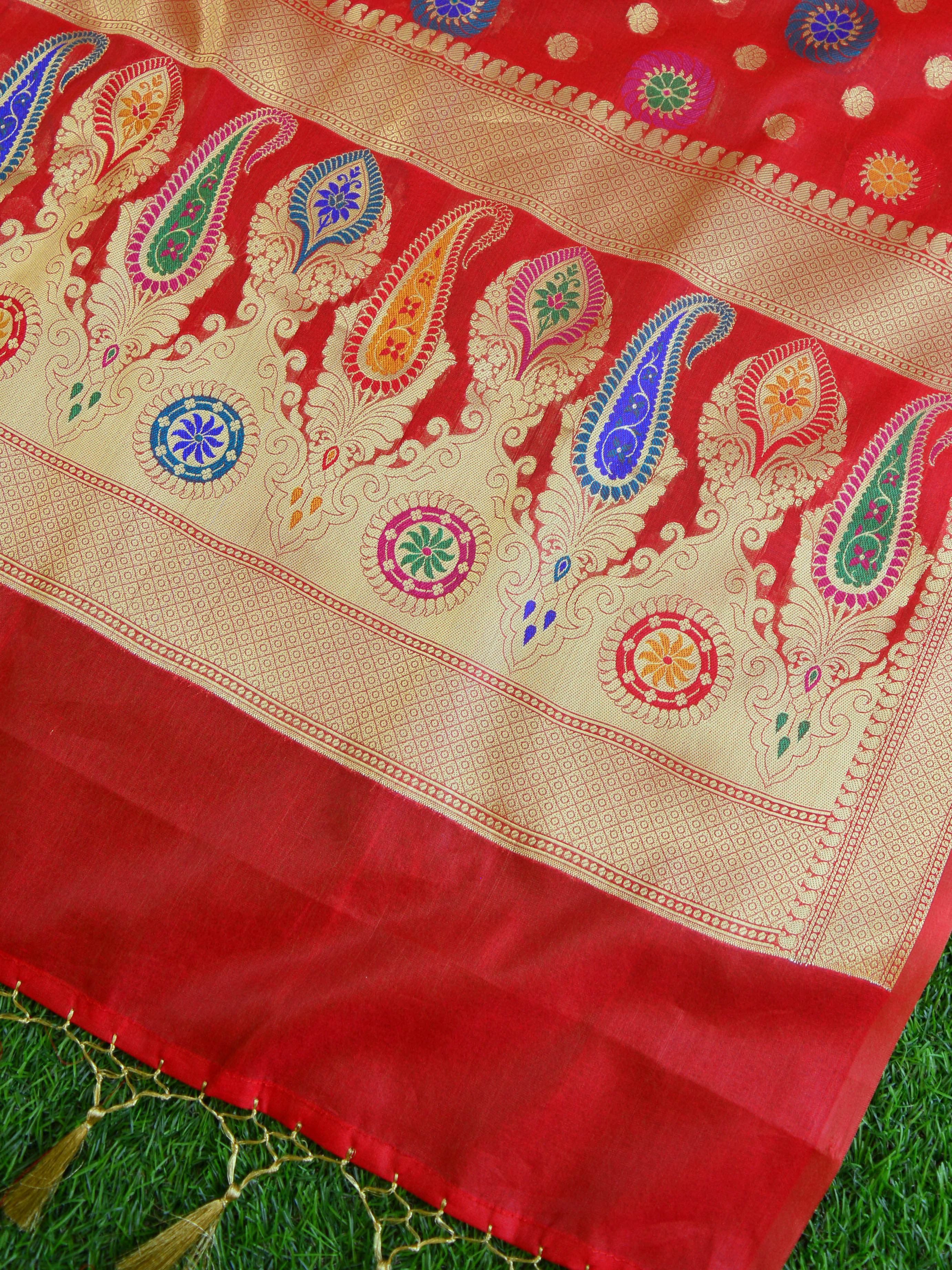 Banarasee Art Silk Saree With Meena Buta Work-Red