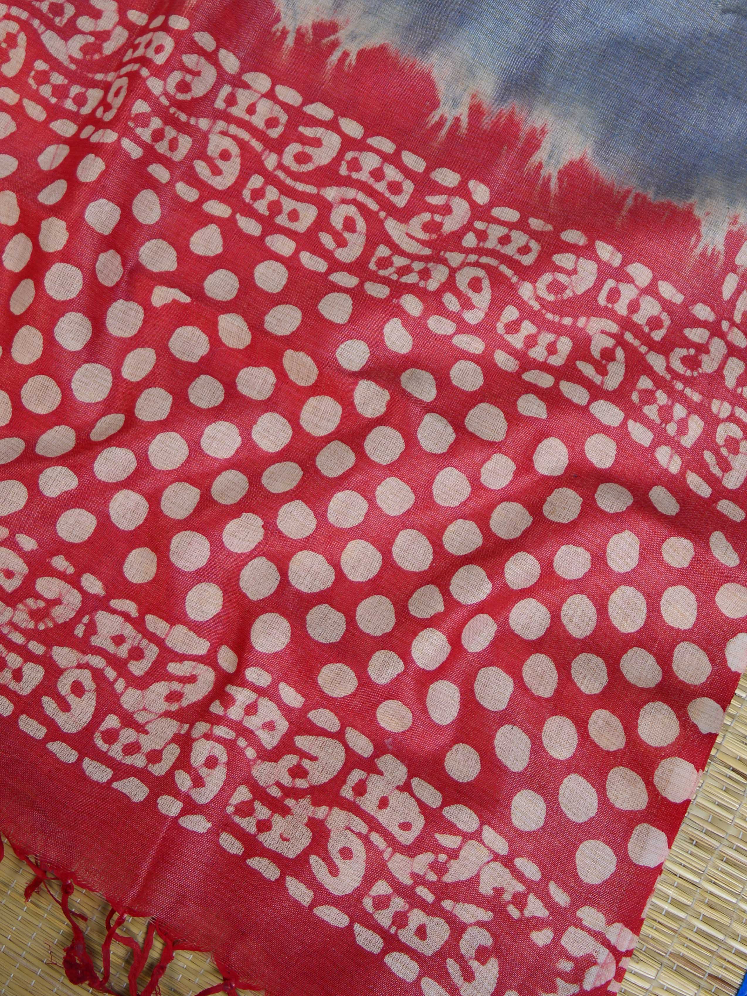 Handloom Khadi Cotton Hand-Dyed Batik Pattern Salwar Kameez Dupatta Set-Grey & Red