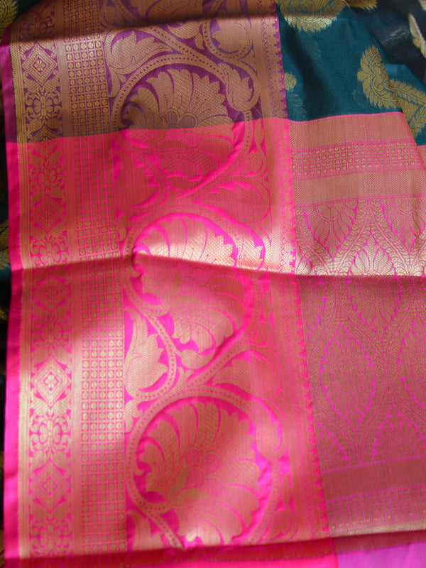 Banarasee Cotton Silk Mix Saree With Big Zari Buta & Floral Skirt Border-Green