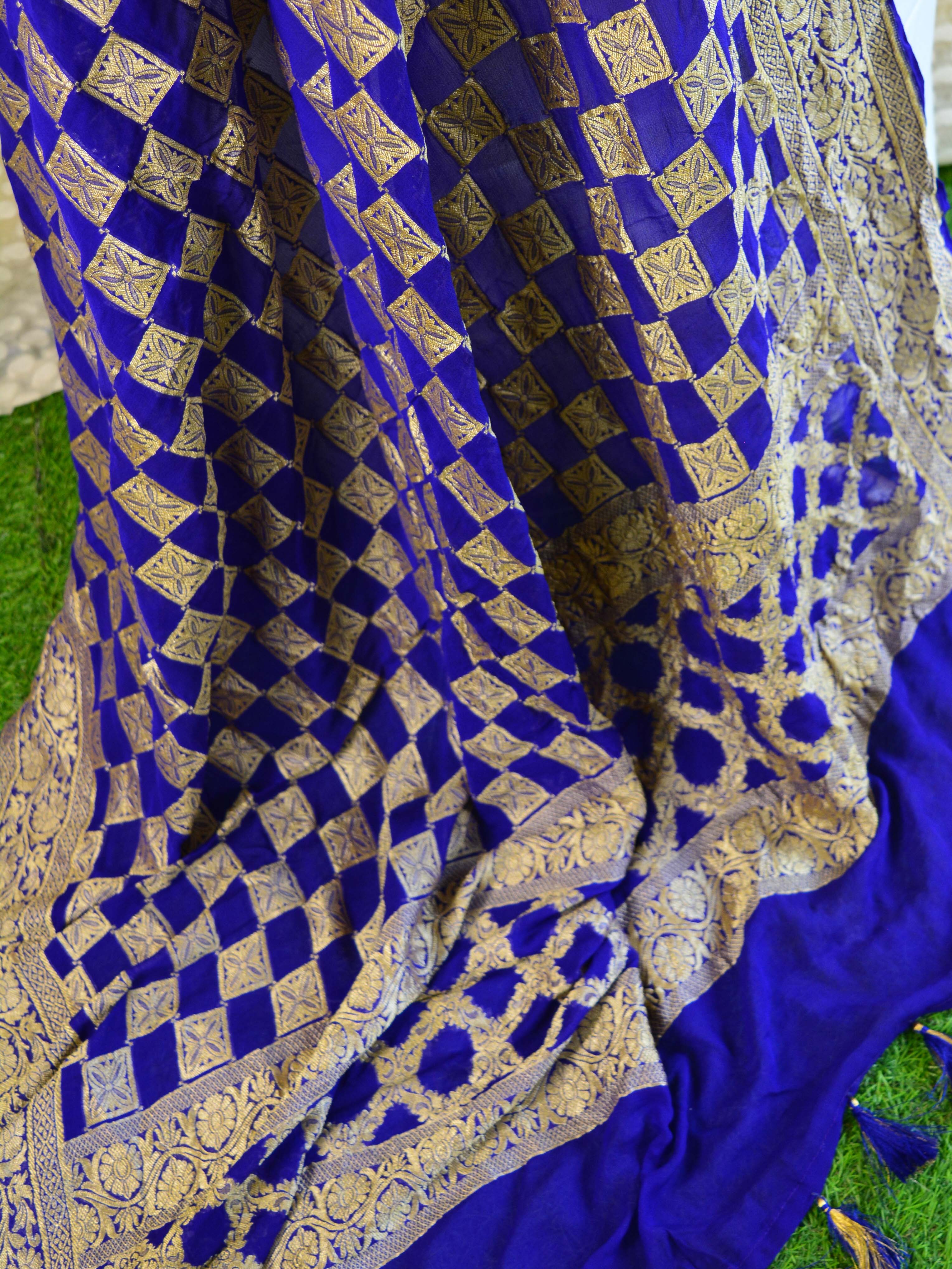 Banarasee Handwoven Khaddi Chiffon Silk Dupatta-Blue