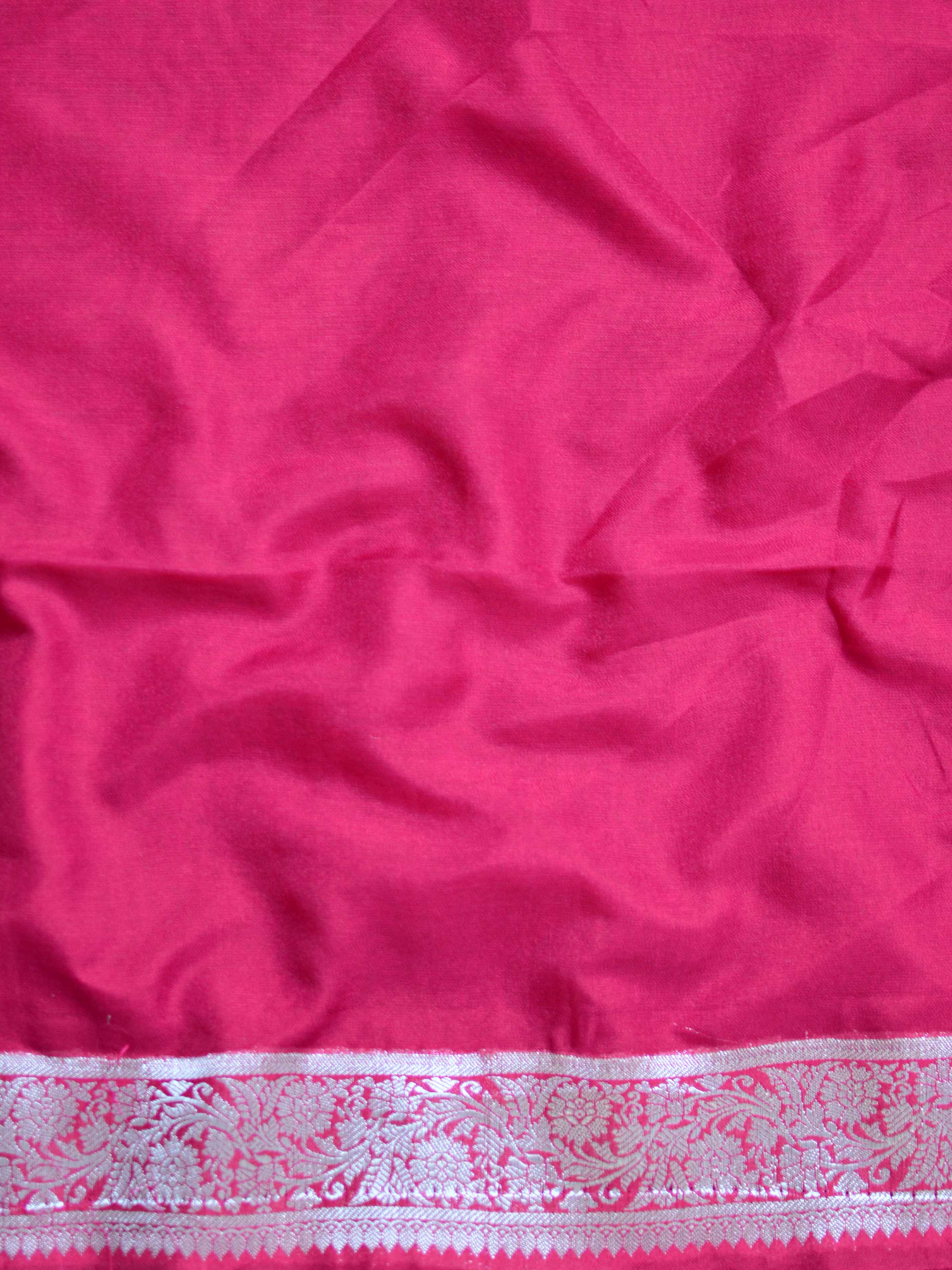 Banarasee Handwoven Semi-Chiffon Saree With Silver Zari & Tri-Color-Red