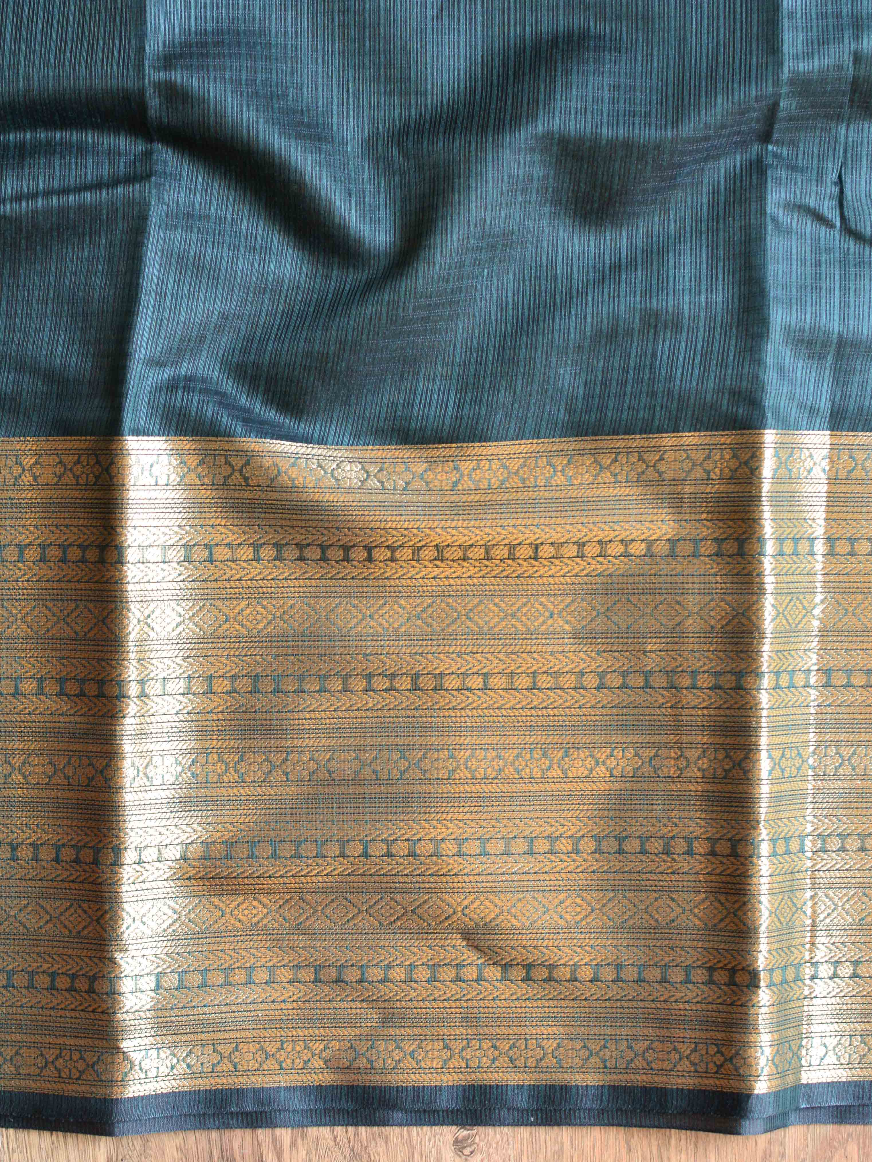 Banarasee Cotton Silk Plain Body Saree With Zari Skirt Border-Green