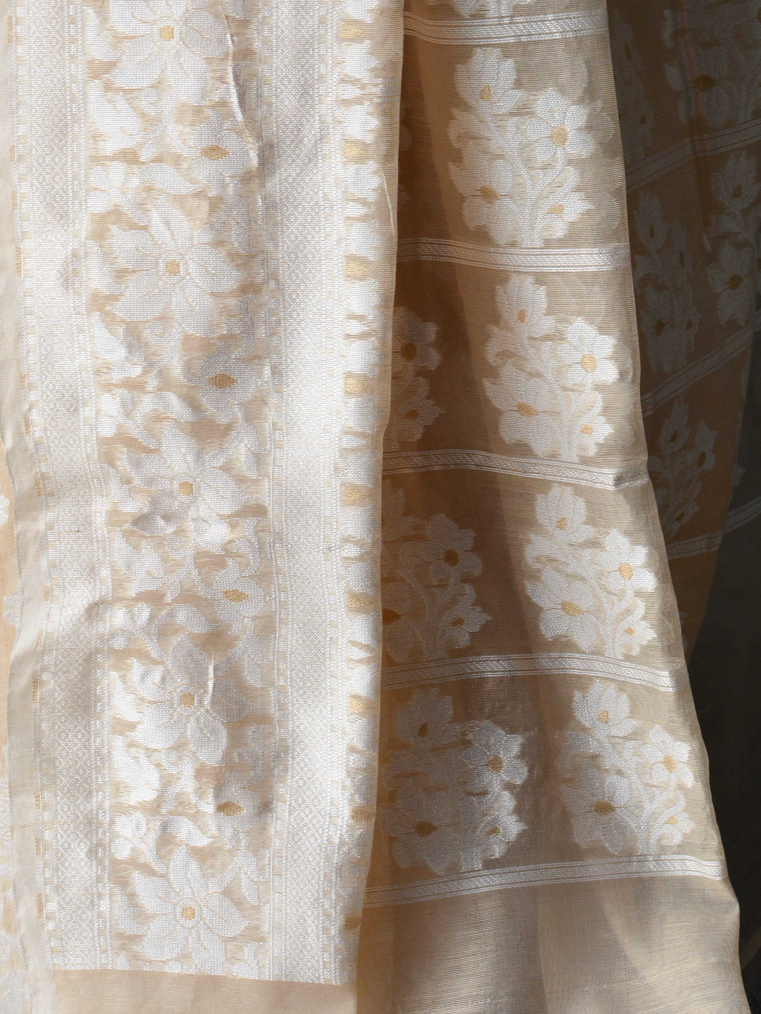 Banarasee Cotton Silk Jamdani Saree With Resham & Zari Design-Beige