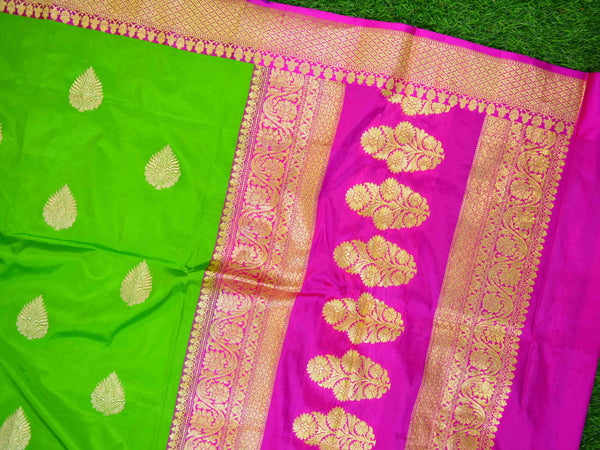 Banarasee Handloom Pure Katan Silk Sari With Skirt Border-Bright Green