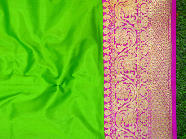 Banarasee Handloom Pure Katan Silk Sari With Skirt Border-Bright Green