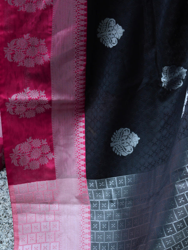 Banarasee Kora Muslin Saree With Silver Zari Tanchoi Design & Skirt Border-Black