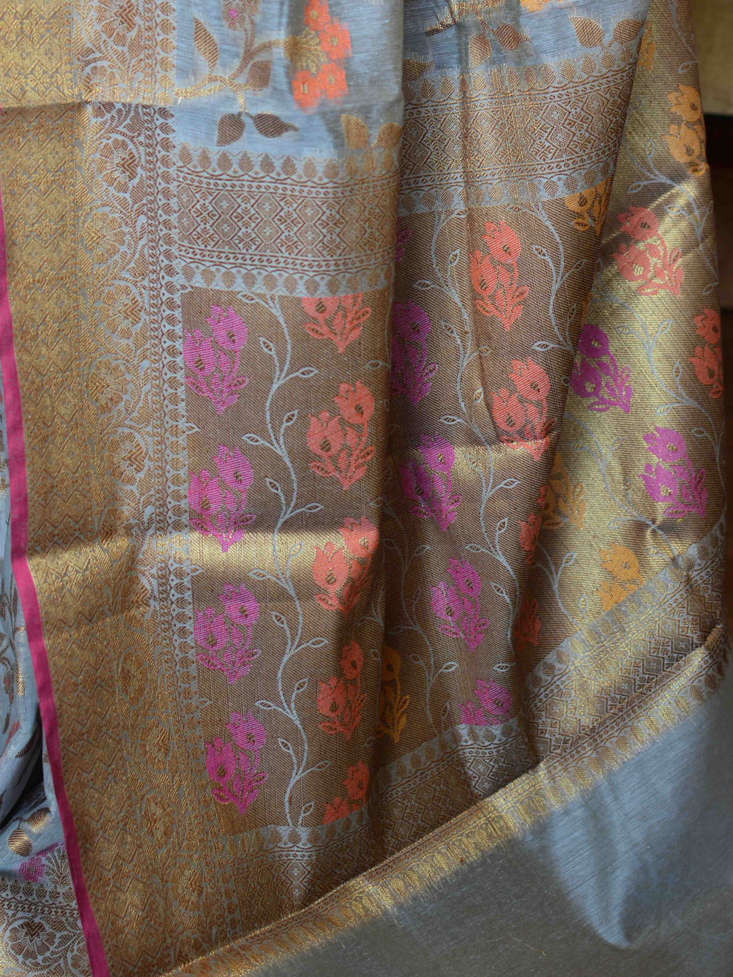 Banarasee Cotton Silk  Saree With Antique Zari Buti & Border-Grey