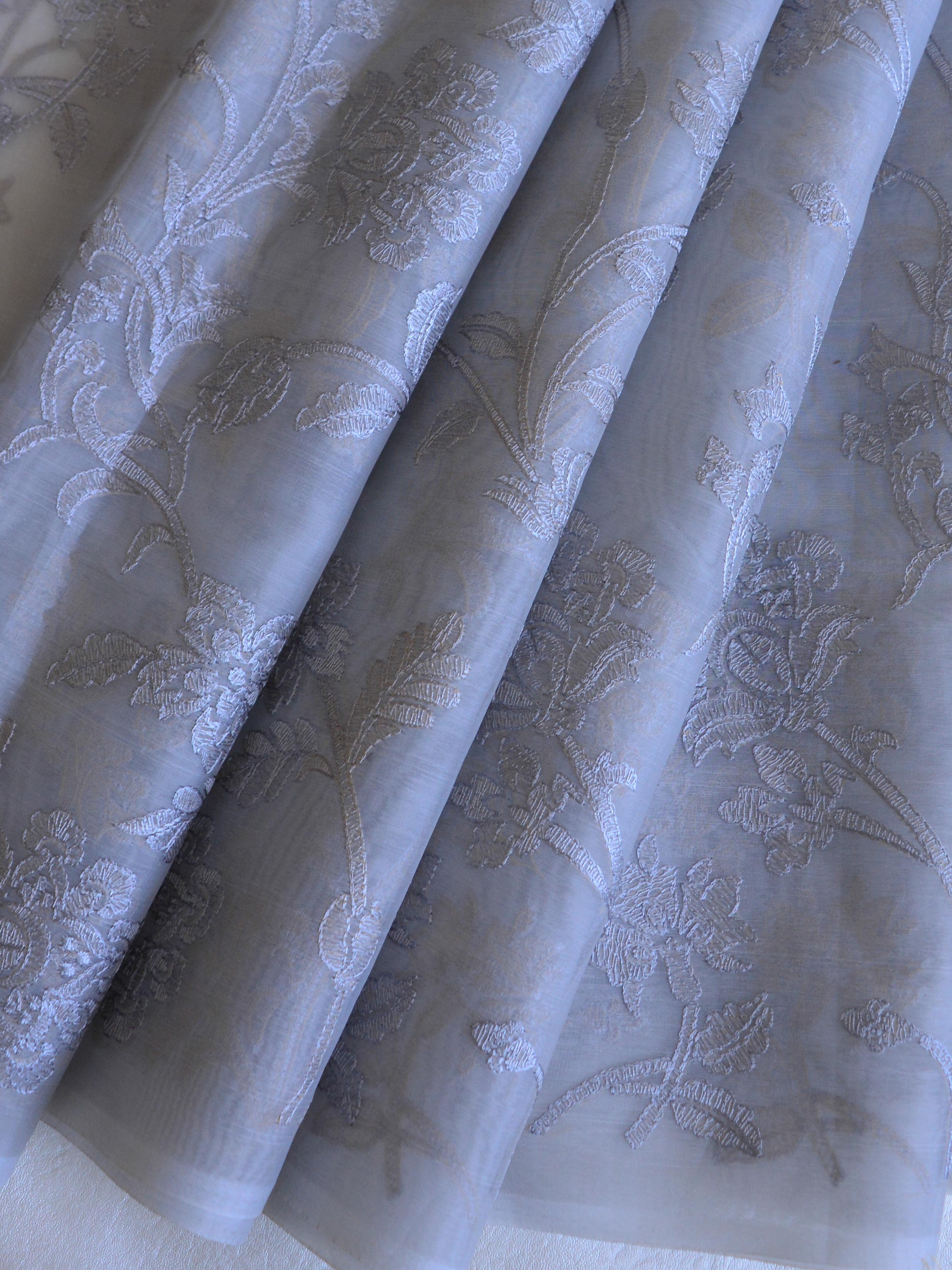 Banarasee Handwoven Organza Silk Embroidered Saree With Contrast Silk Cotton Blouse-Grey & Peach