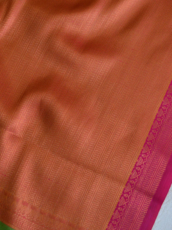 Banarasee Handwoven Soft Semi Silk Saree With Buta Design-Green(Dual Shade)