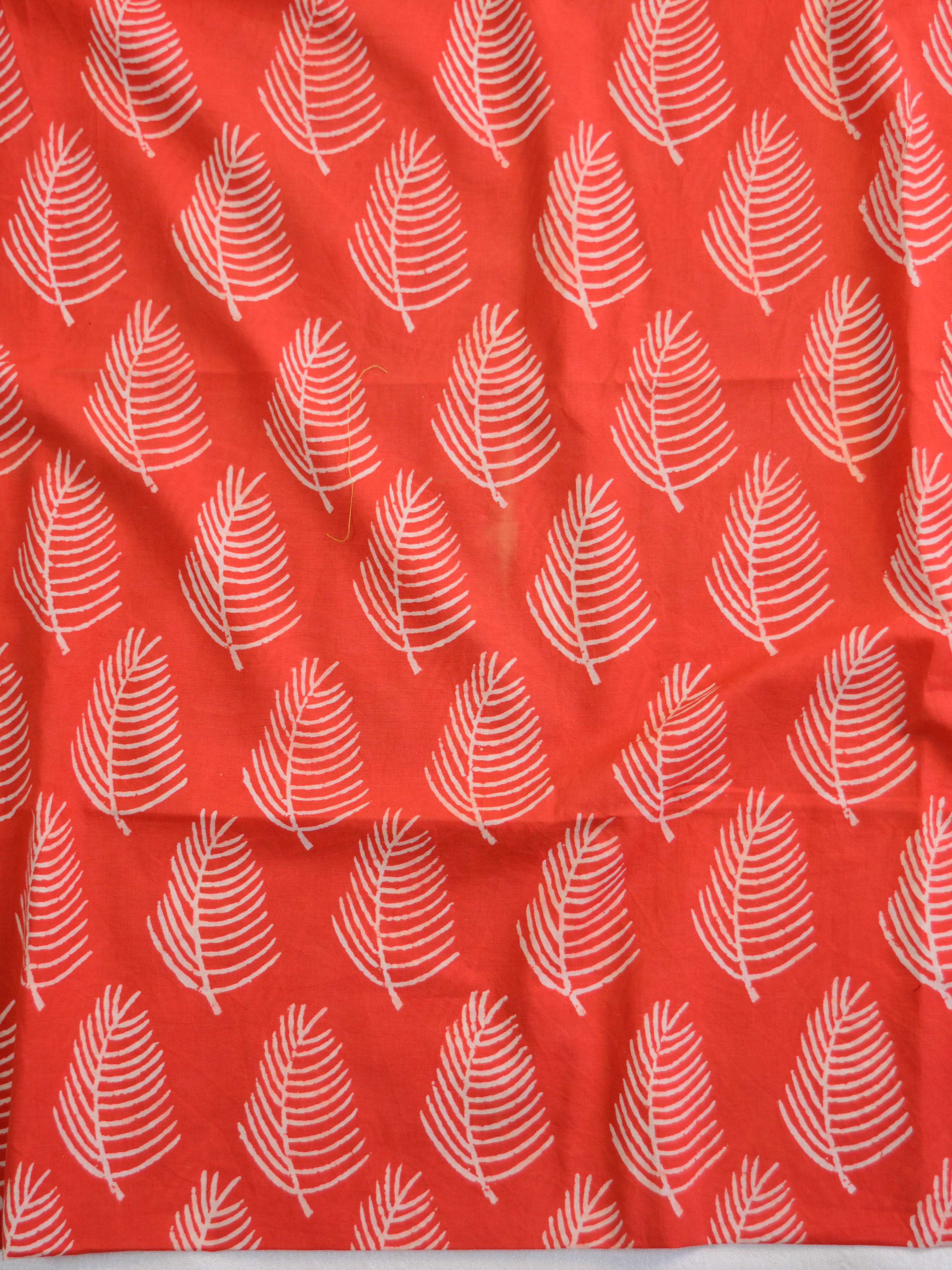 Handloom Mul Cotton Block Print Suit Set With Chanderi Dupatta-Red & Green