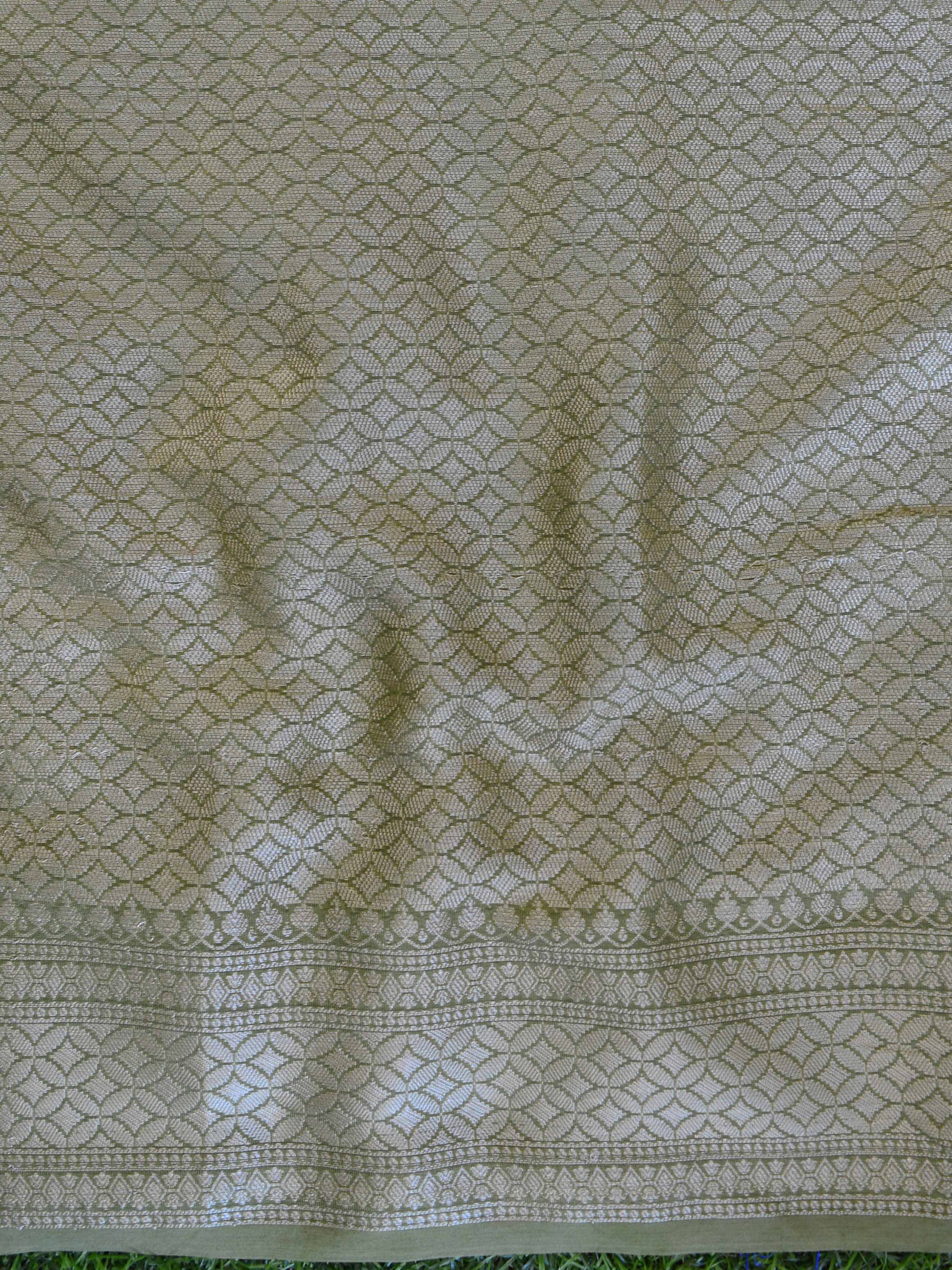 Banarasi Cotton Silk Mix Sari With Polka Dots & Zari Border-Green