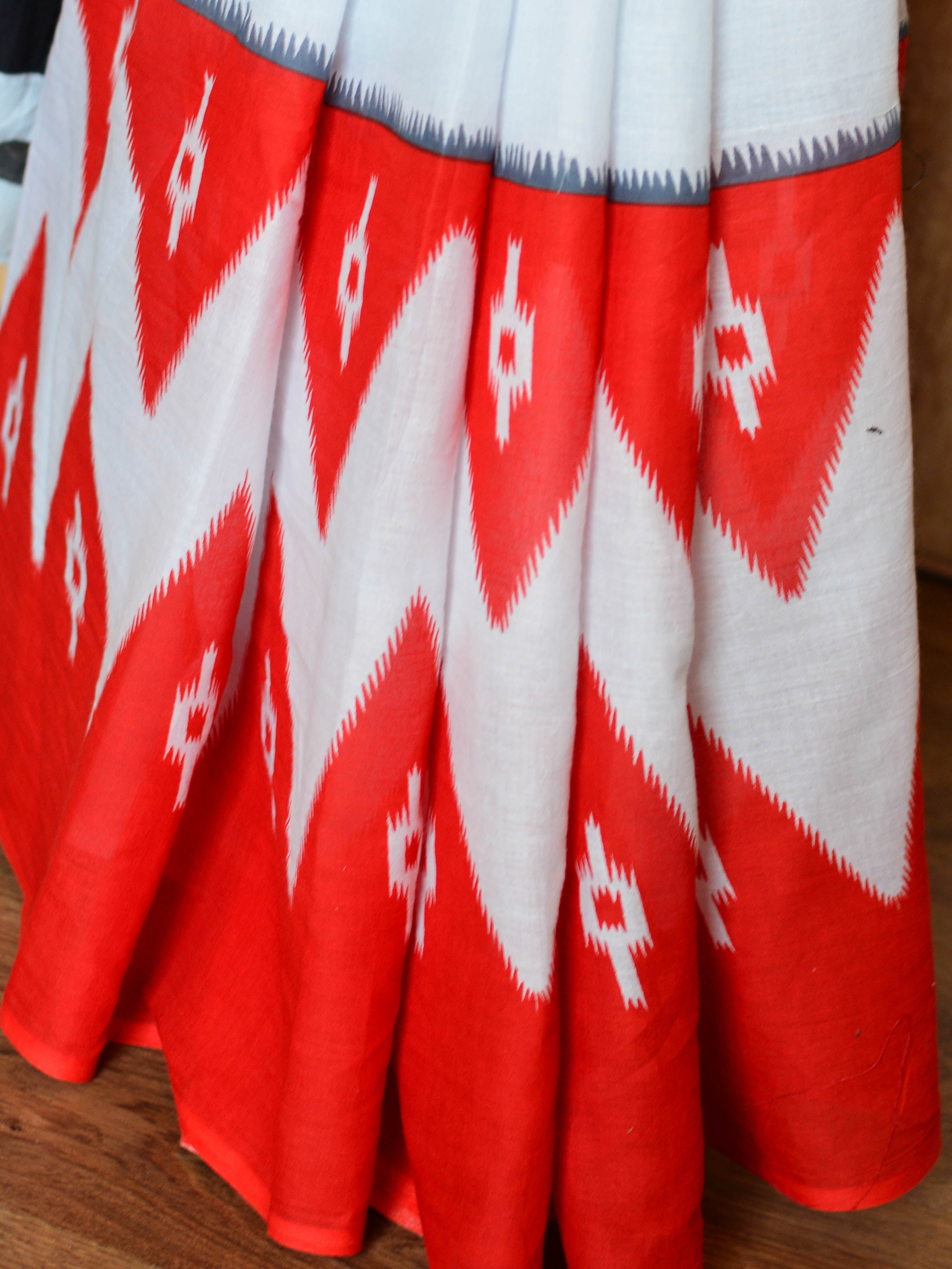 Handloom Mul Cotton Block Print Saree-White & Black