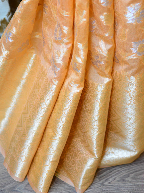 Banarasee Handwoven Semi-Chiffon Saree With Silver Jaal Design-Peach